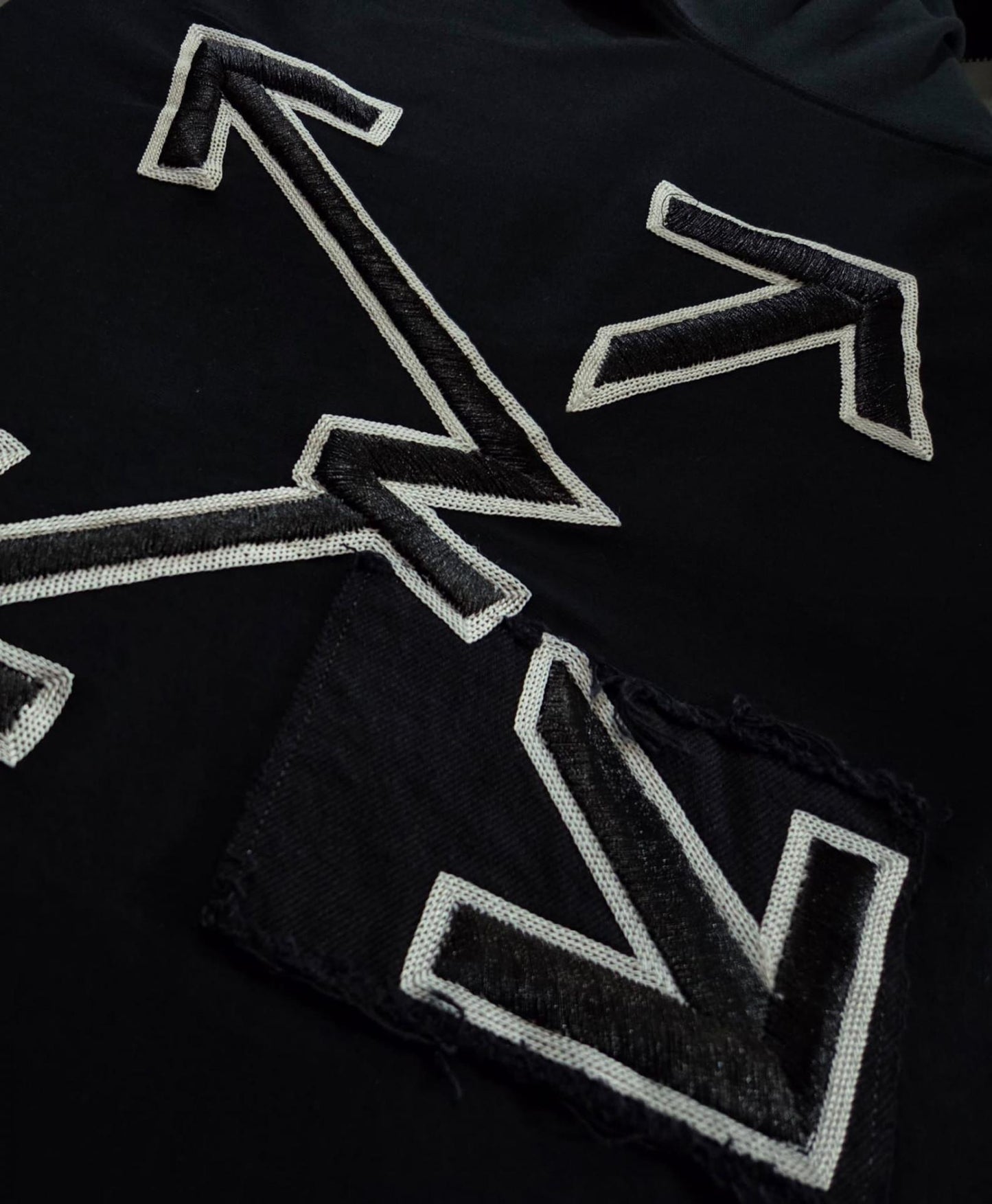 CAMISETA OFF WHITE