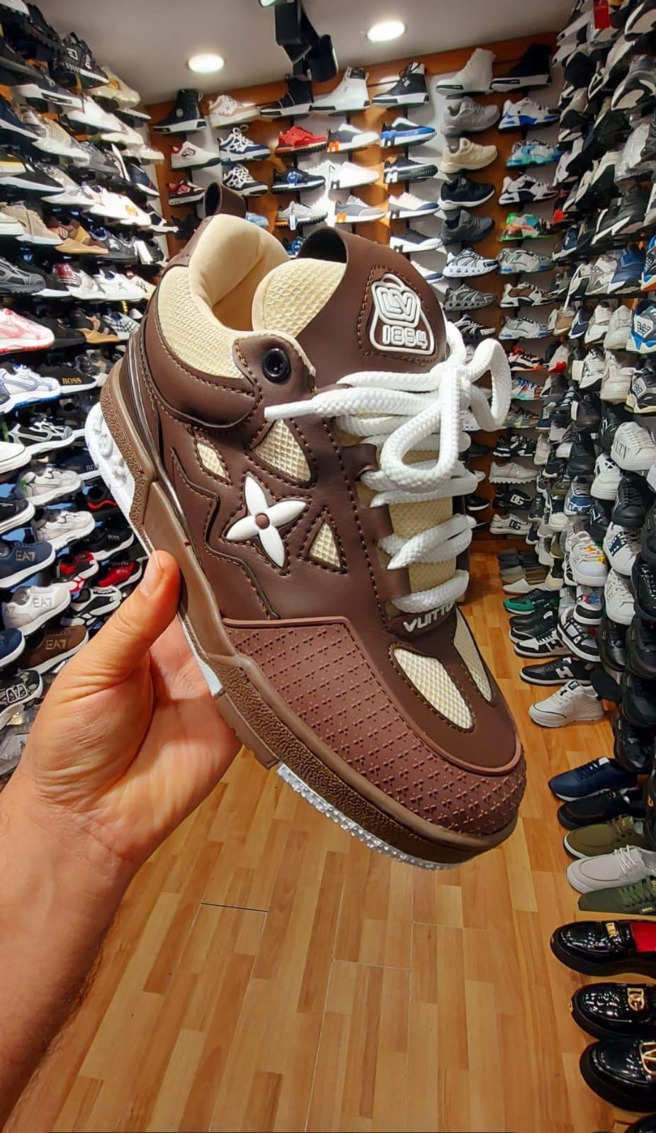 SAPATOS 16