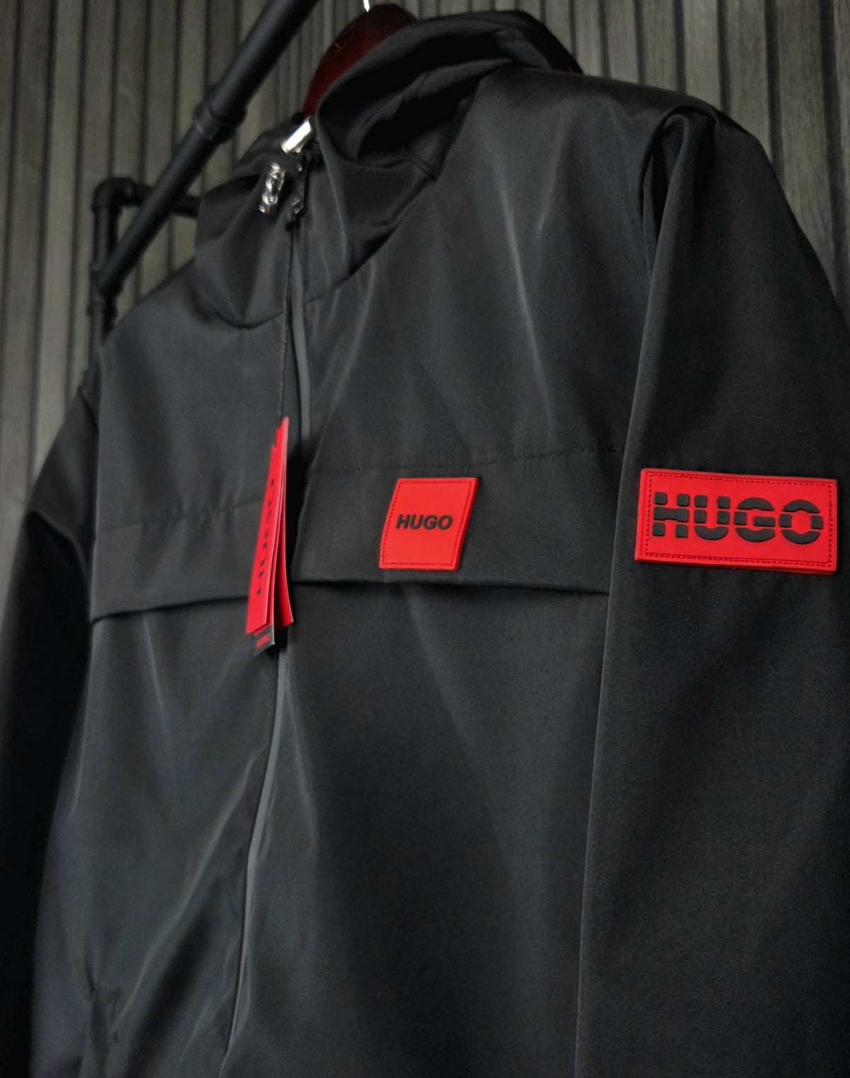 CHAQUETA HUG0