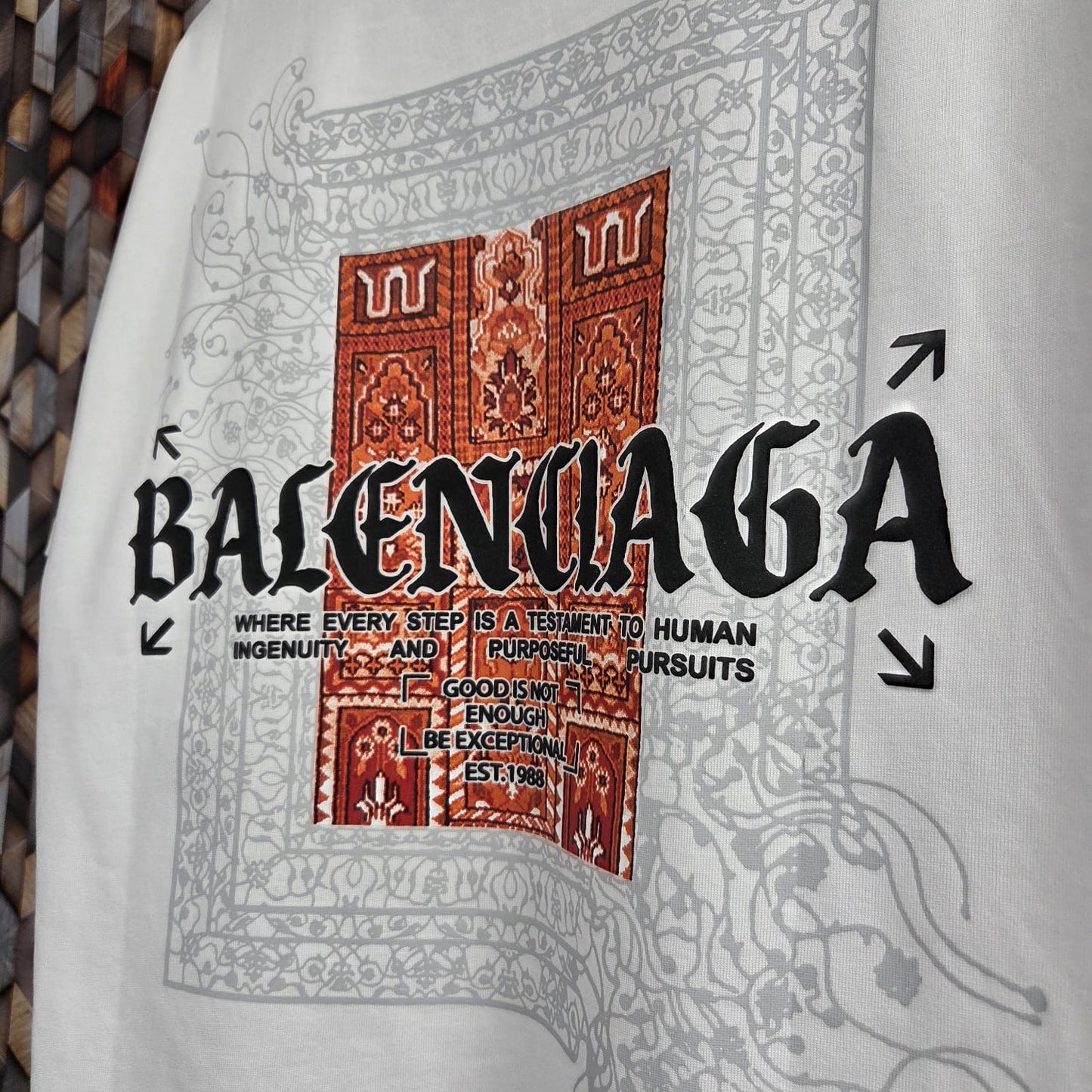 CAMISETA BALENCIAG@