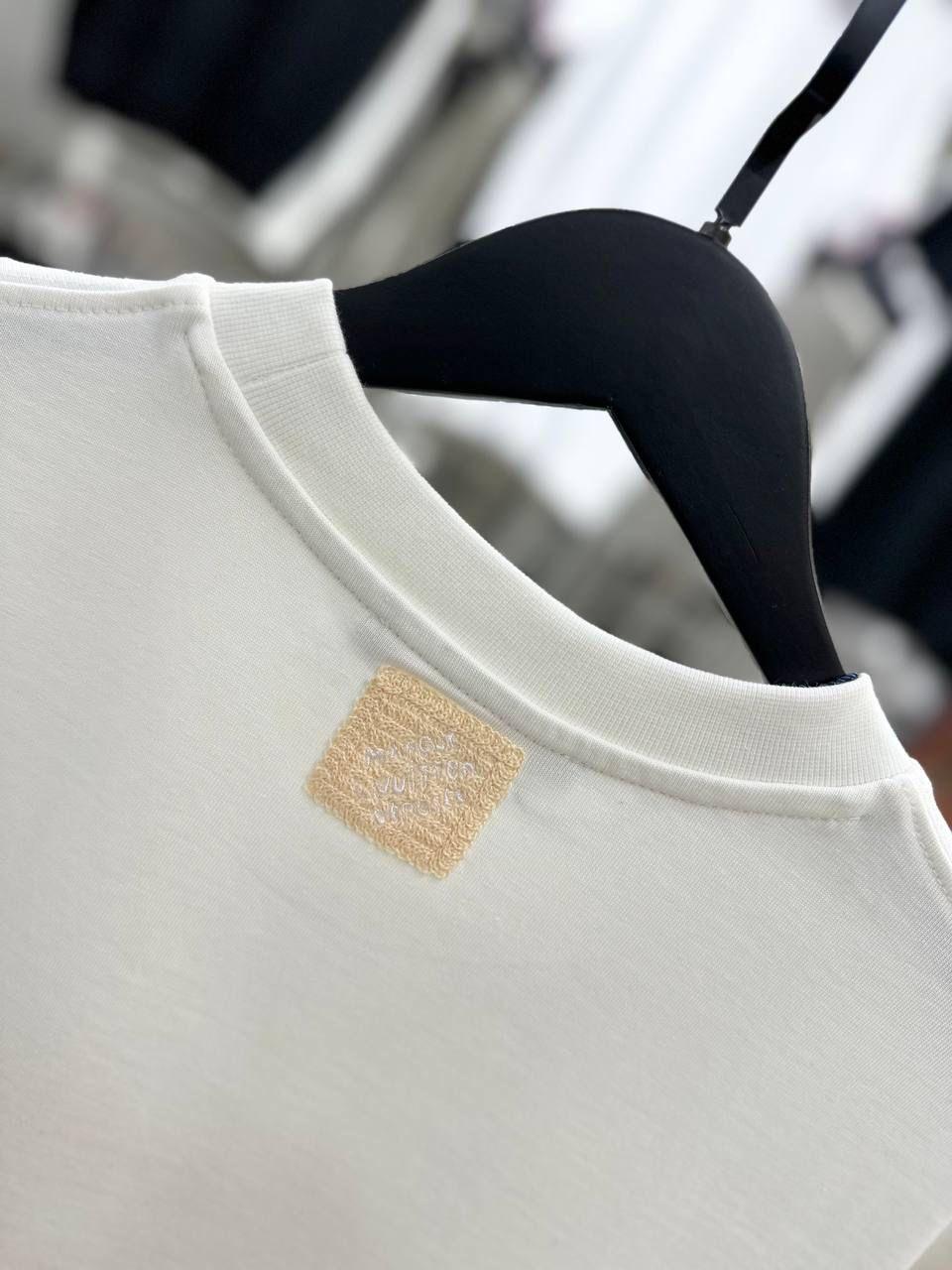 CAMISETA LV