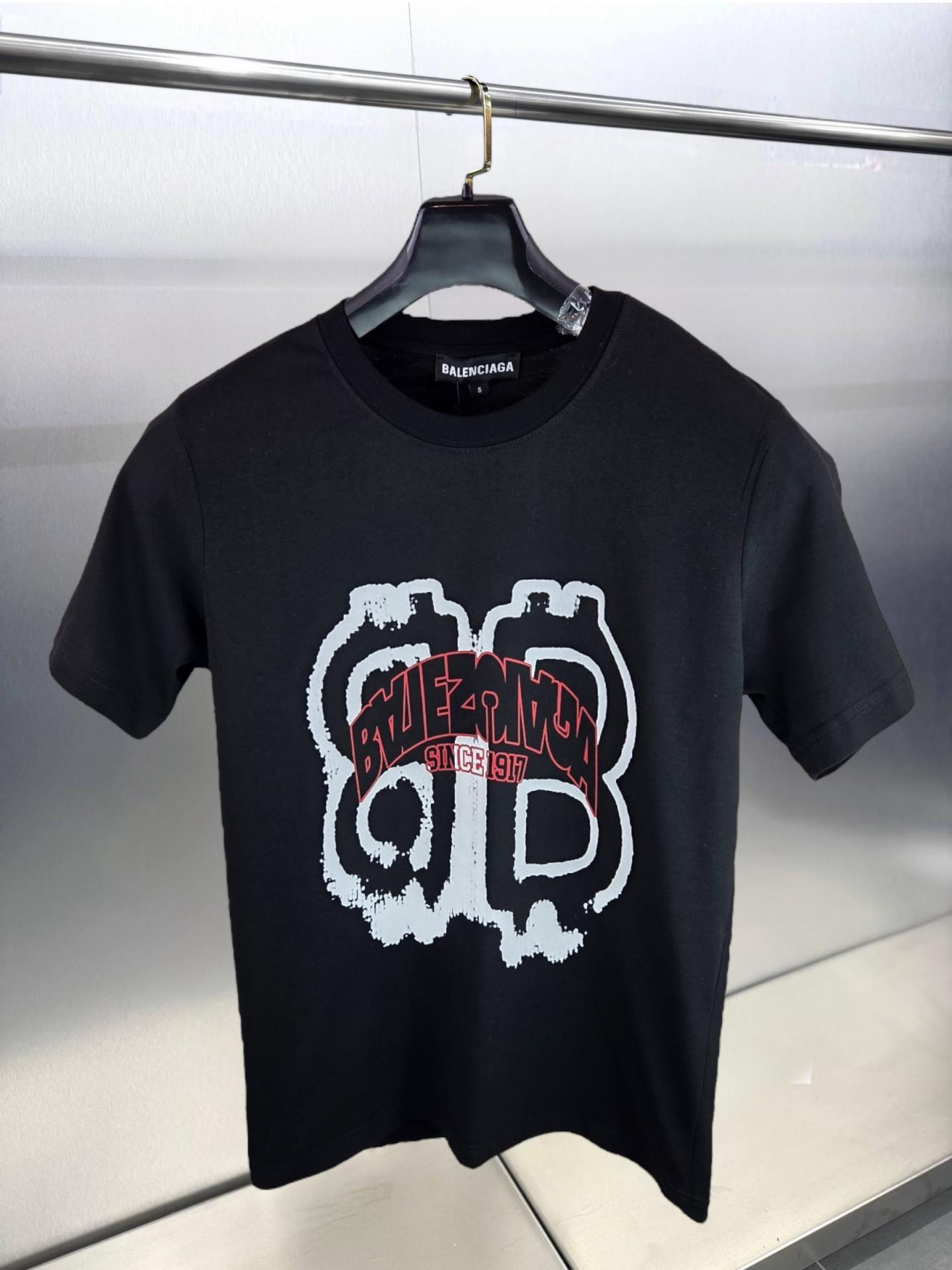 CAMISETA BALENCIAG@