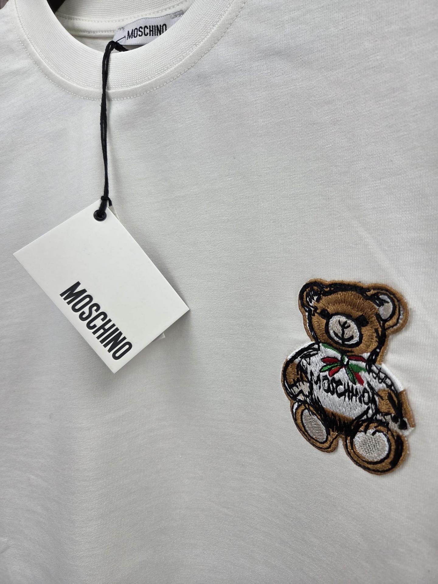 CAMISETA MOSCHIN0