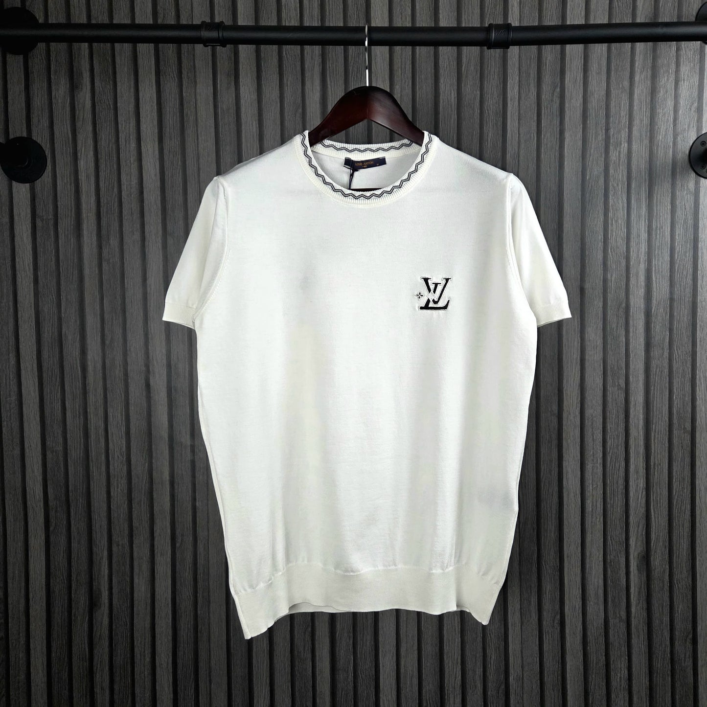 CAMISETA LV (tejido especial)