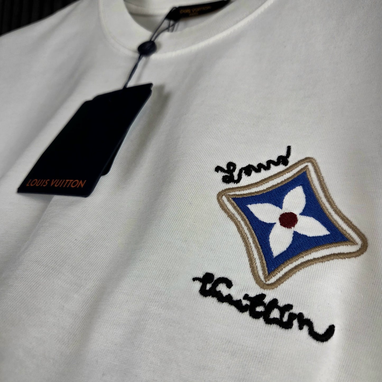 CAMISETA LV
