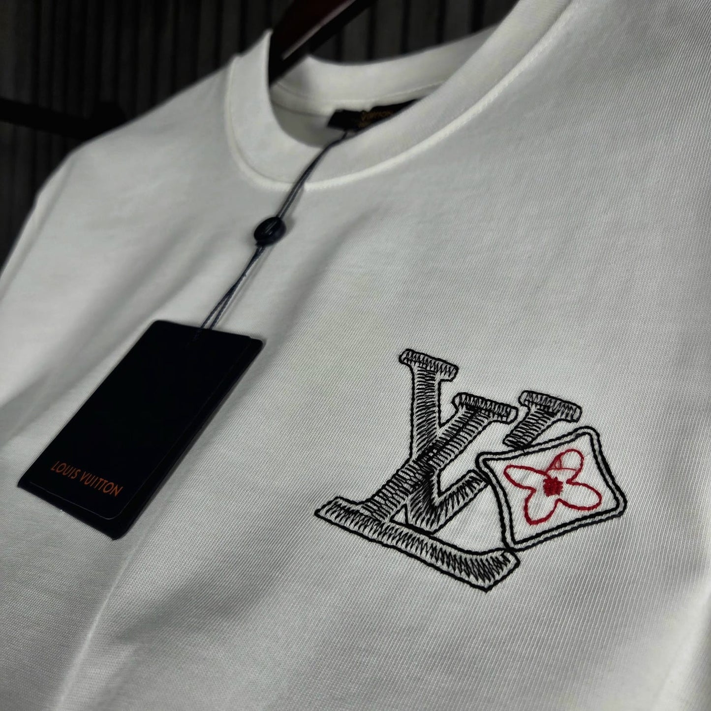 CAMISETA LV