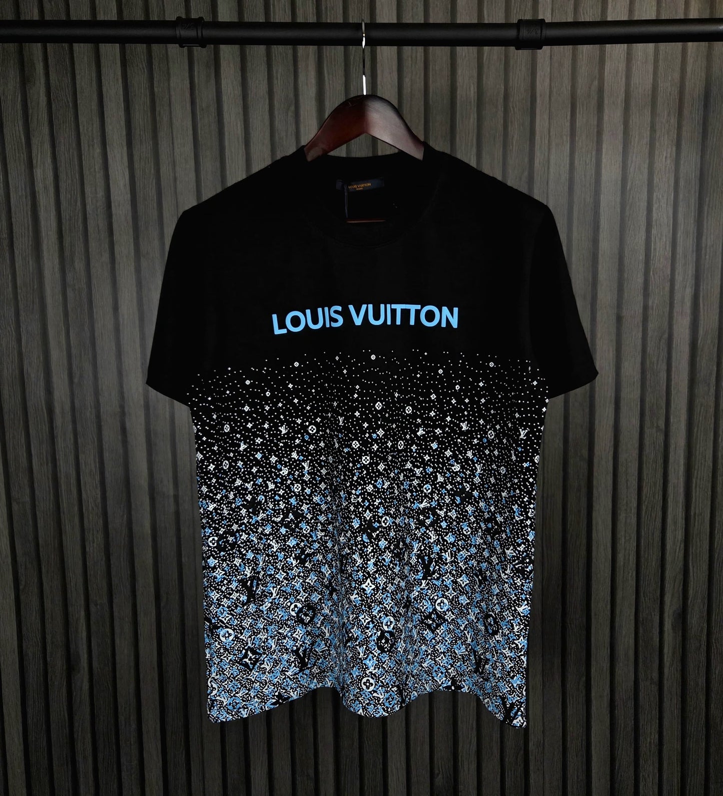 CAMISETA LV