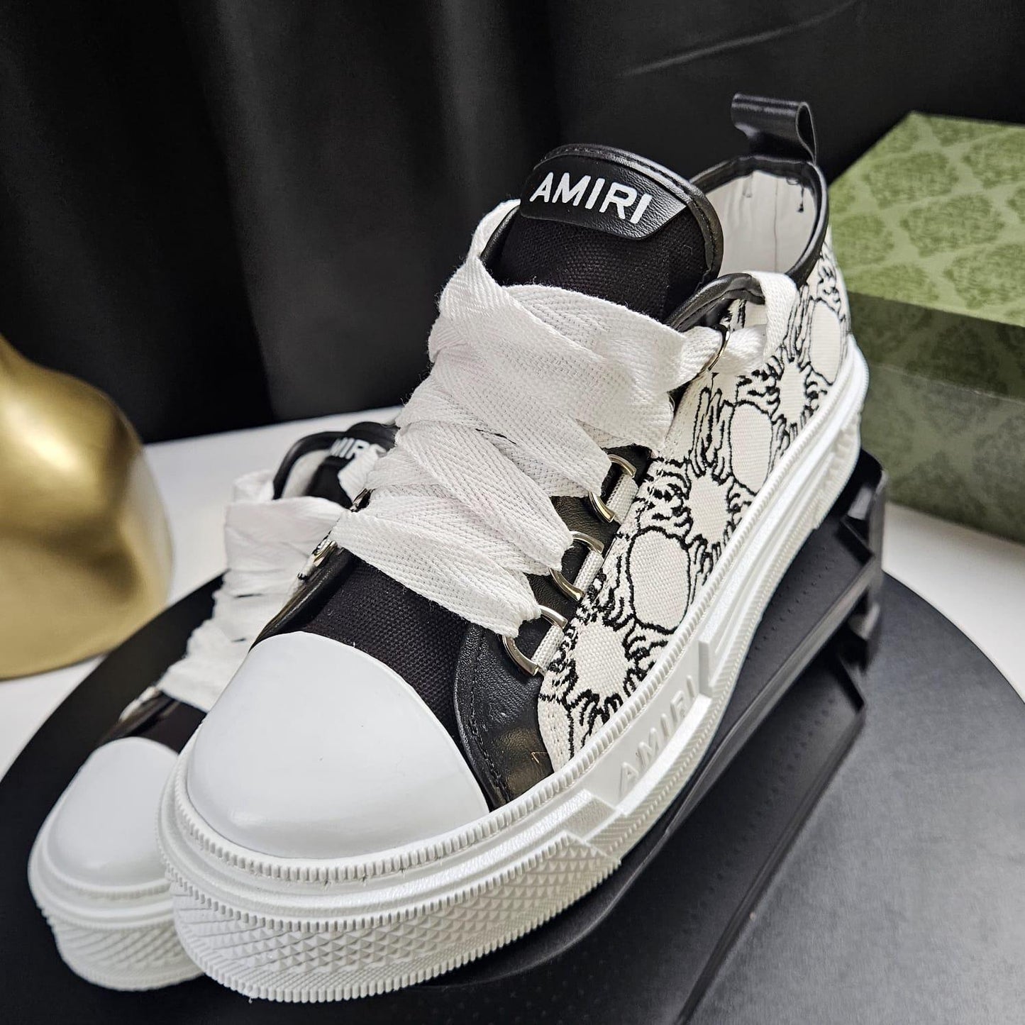 SAPATOS 6