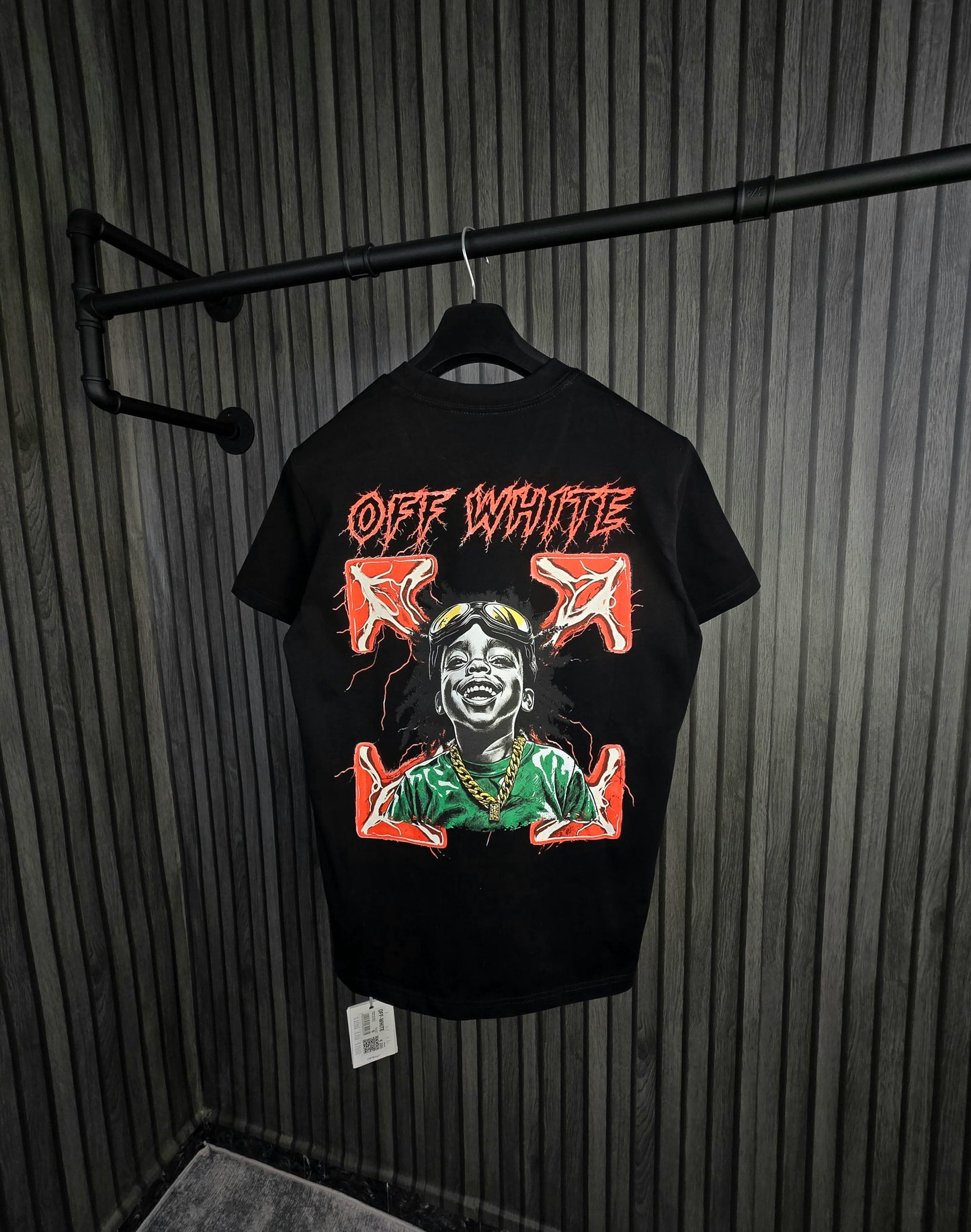 CAMISETA OFF WHIT€ (SMILE)