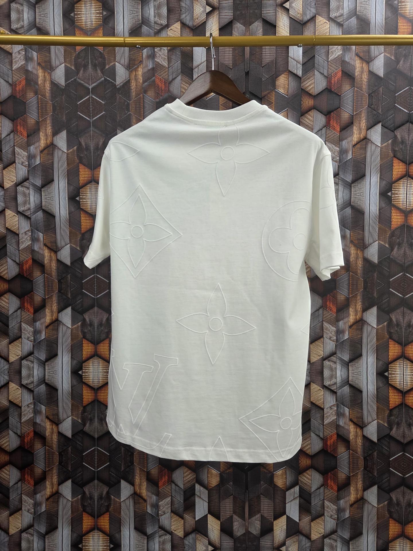 CAMISETA LV