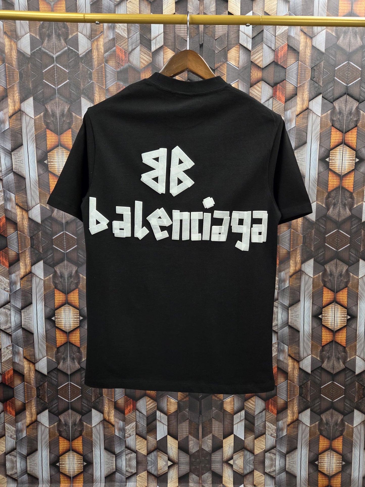 CAMISETA BALENCIAG@