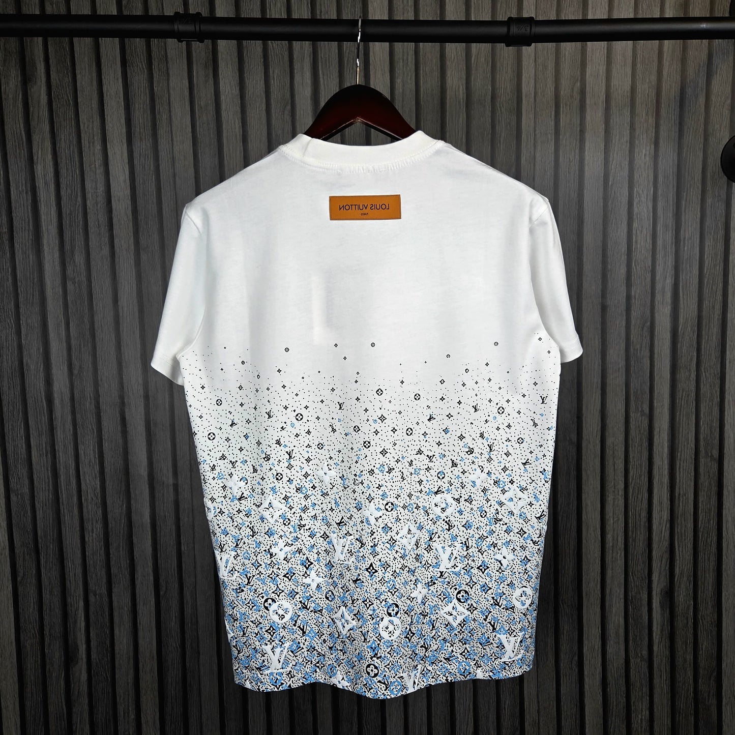 CAMISETA LV
