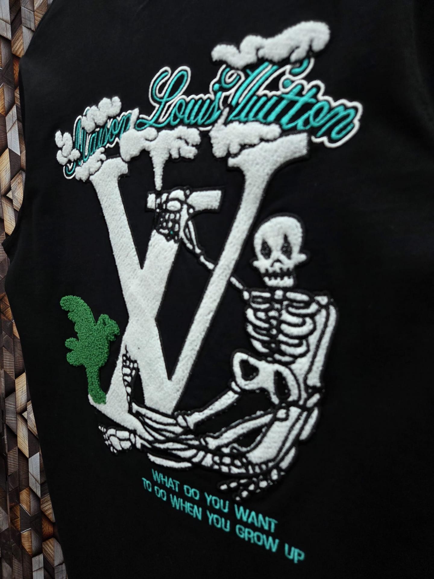 CAMISETA LV