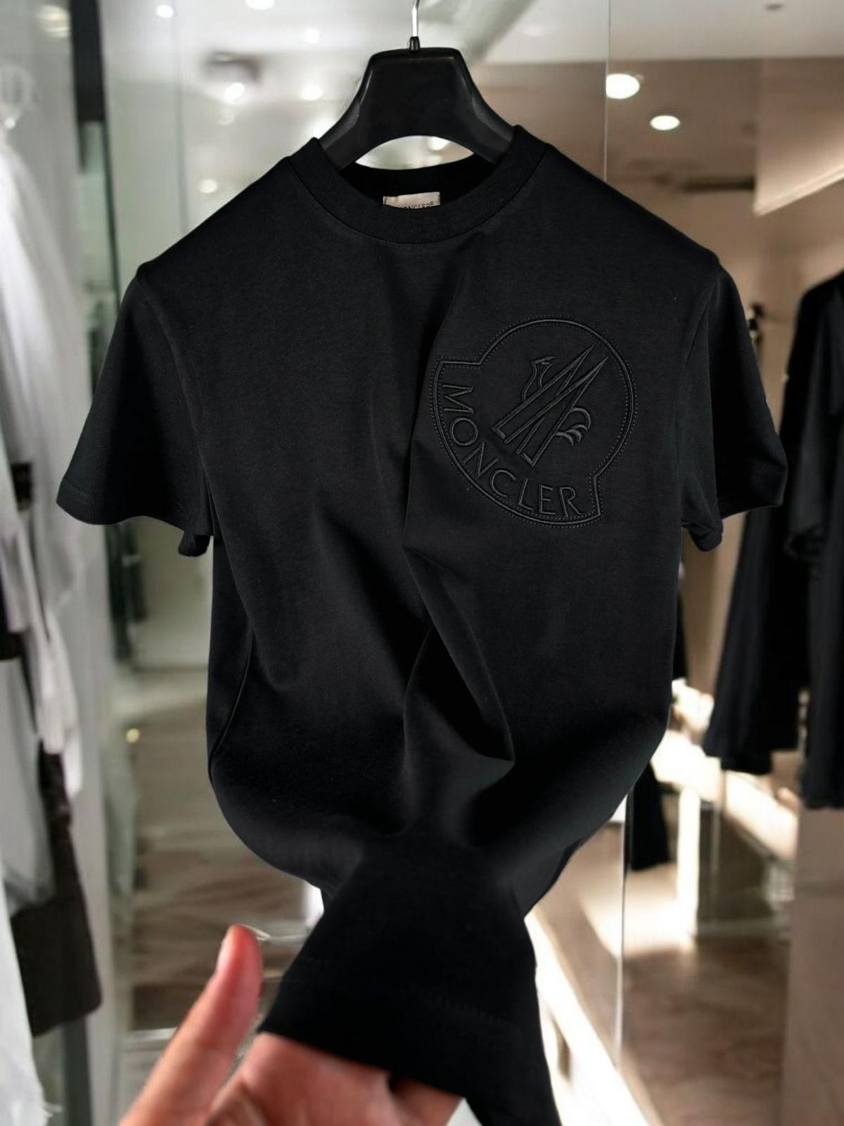 CAMISETA MONCL€R
