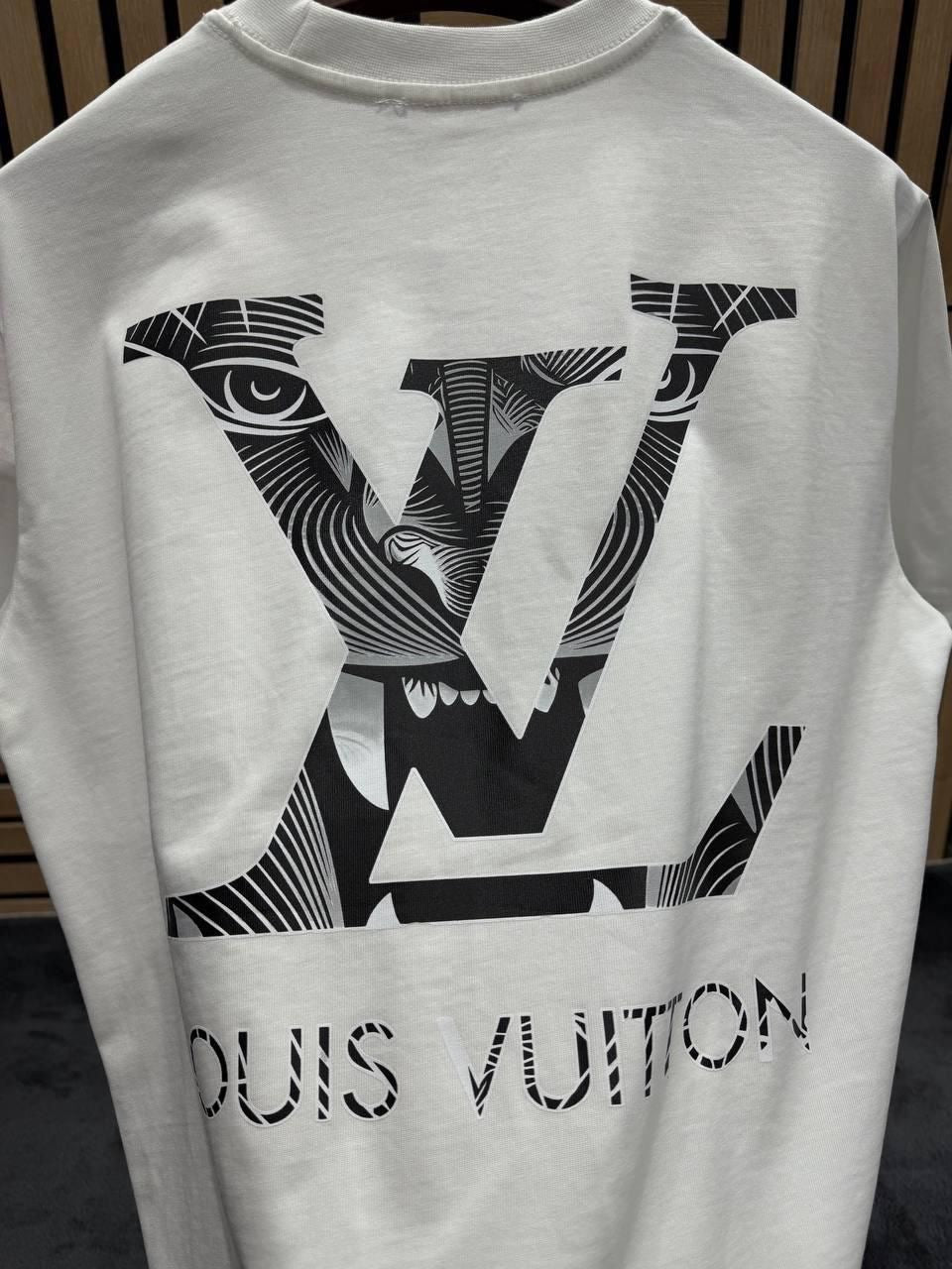 CAMISETA LV  (OVERSIZE)