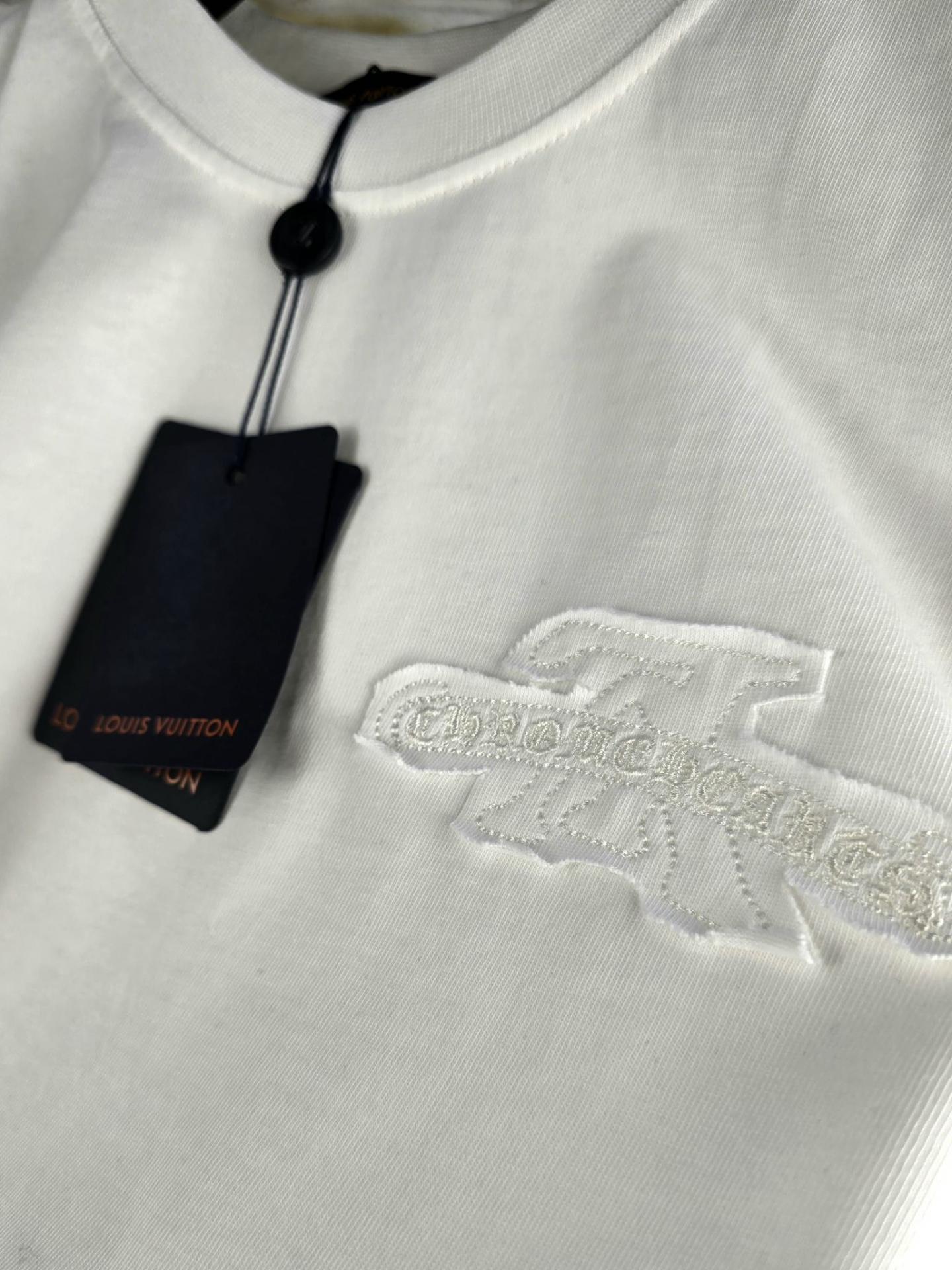 CAMISETA LV