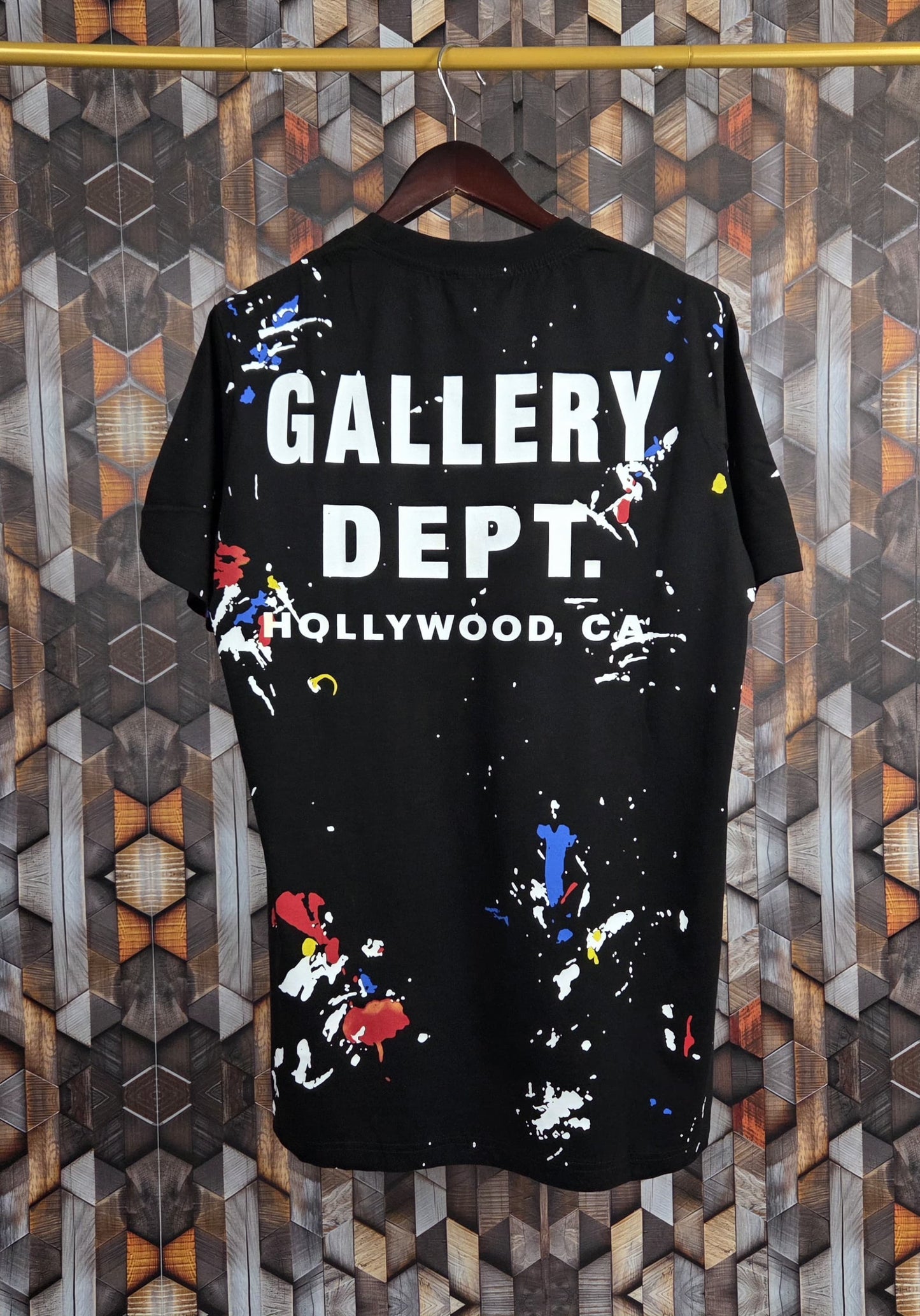 CAMISETA GALLERY