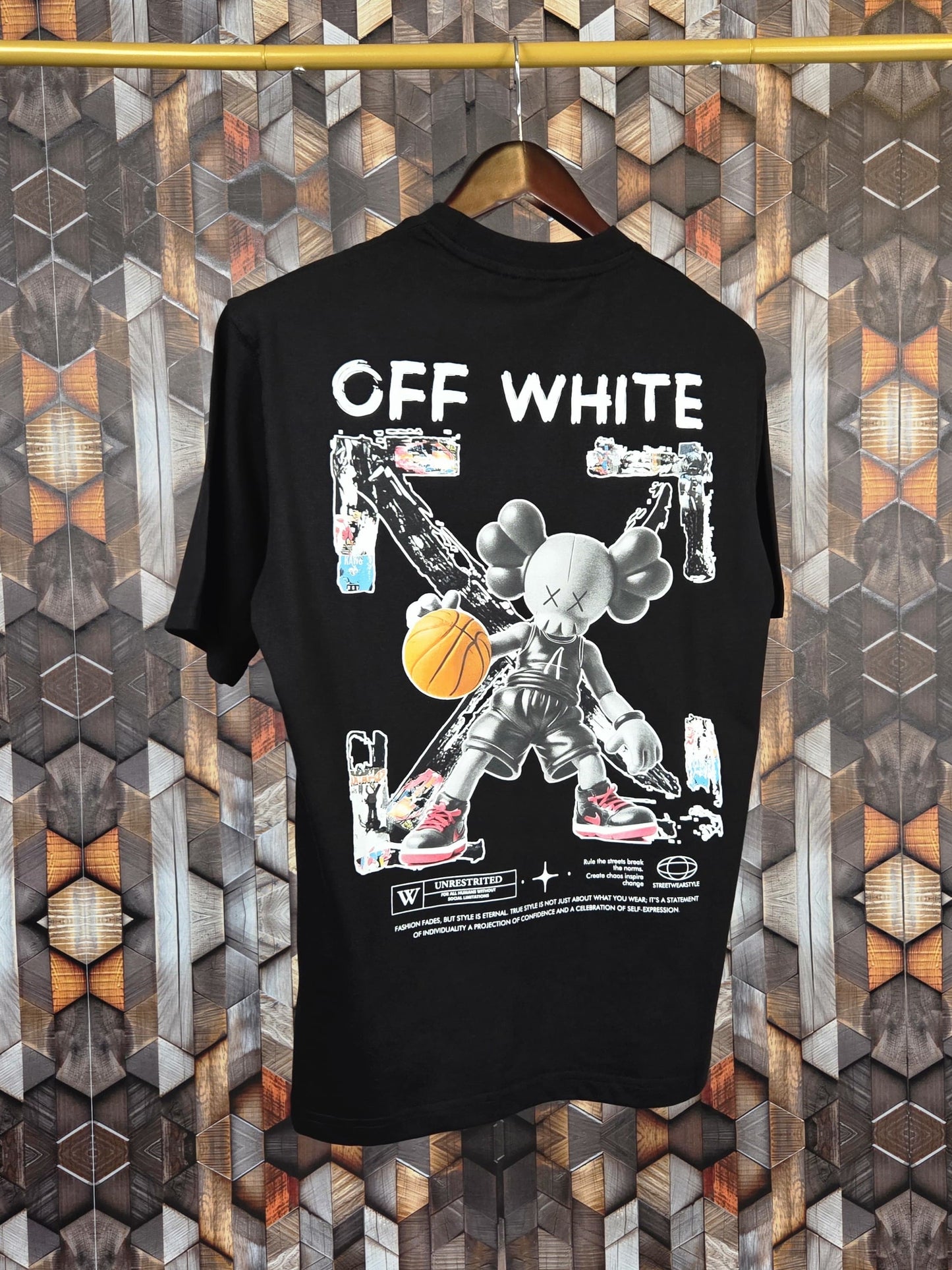 CAMISETA OFF WHITE