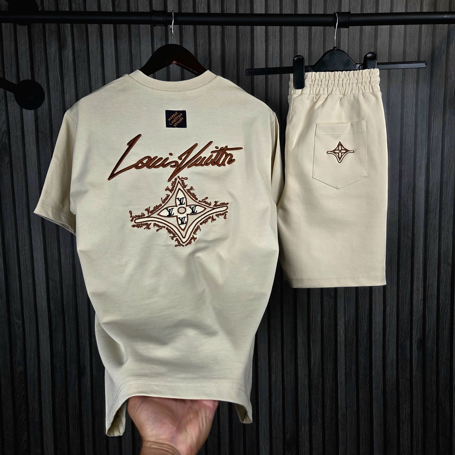 CONJUNTO LV