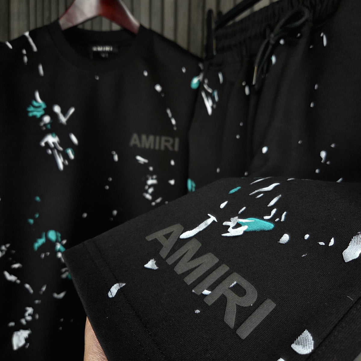 CONJUNTO Amiri