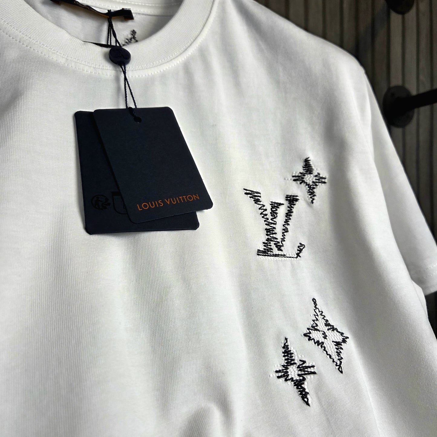 CAMISETA LV