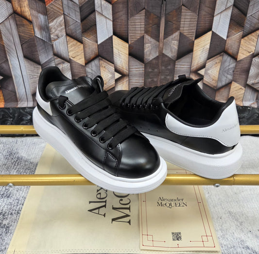 ZAPATILLAS MCQUEEN 3