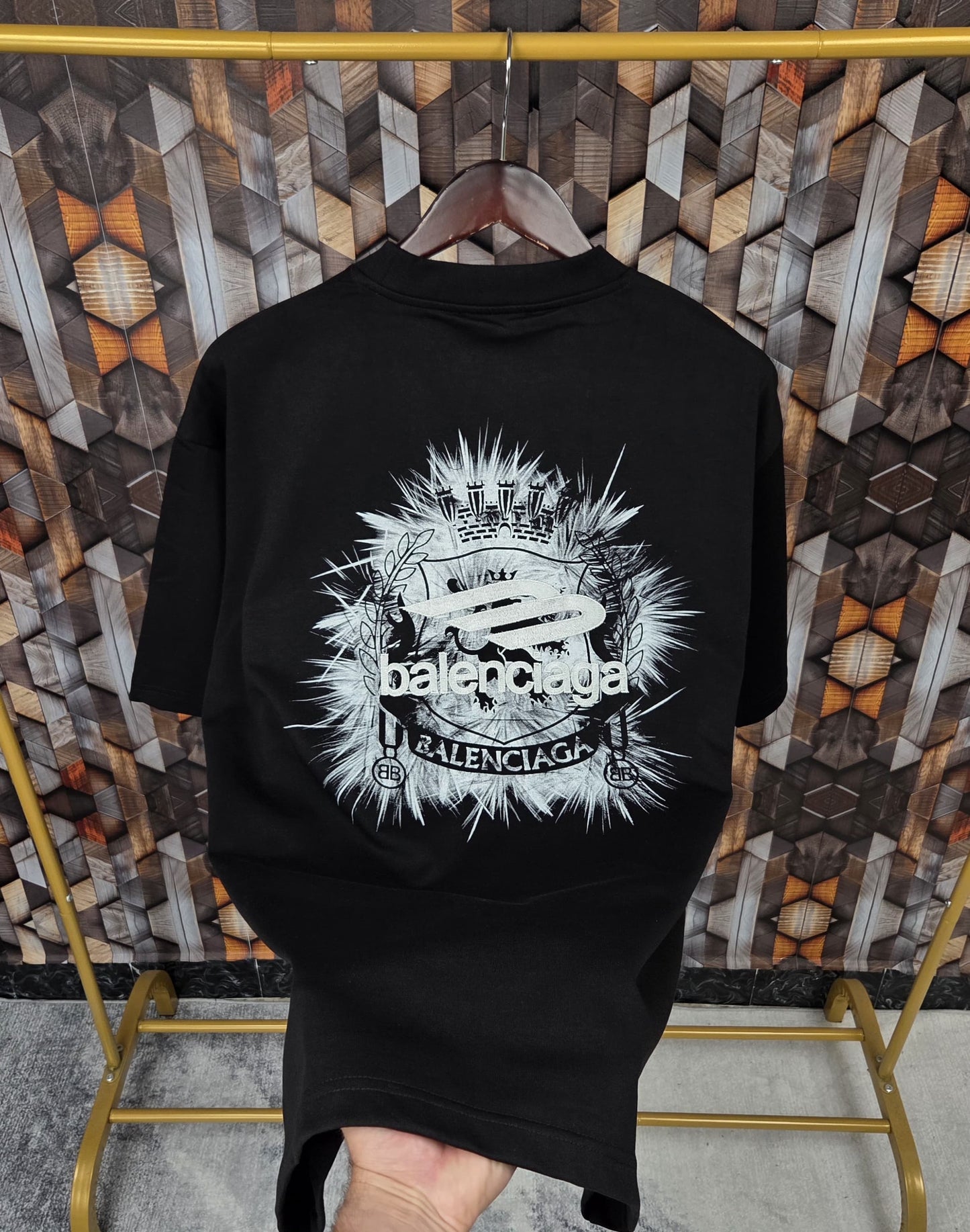 CAMISETA BALENCIAG@  (OVERSIZE)