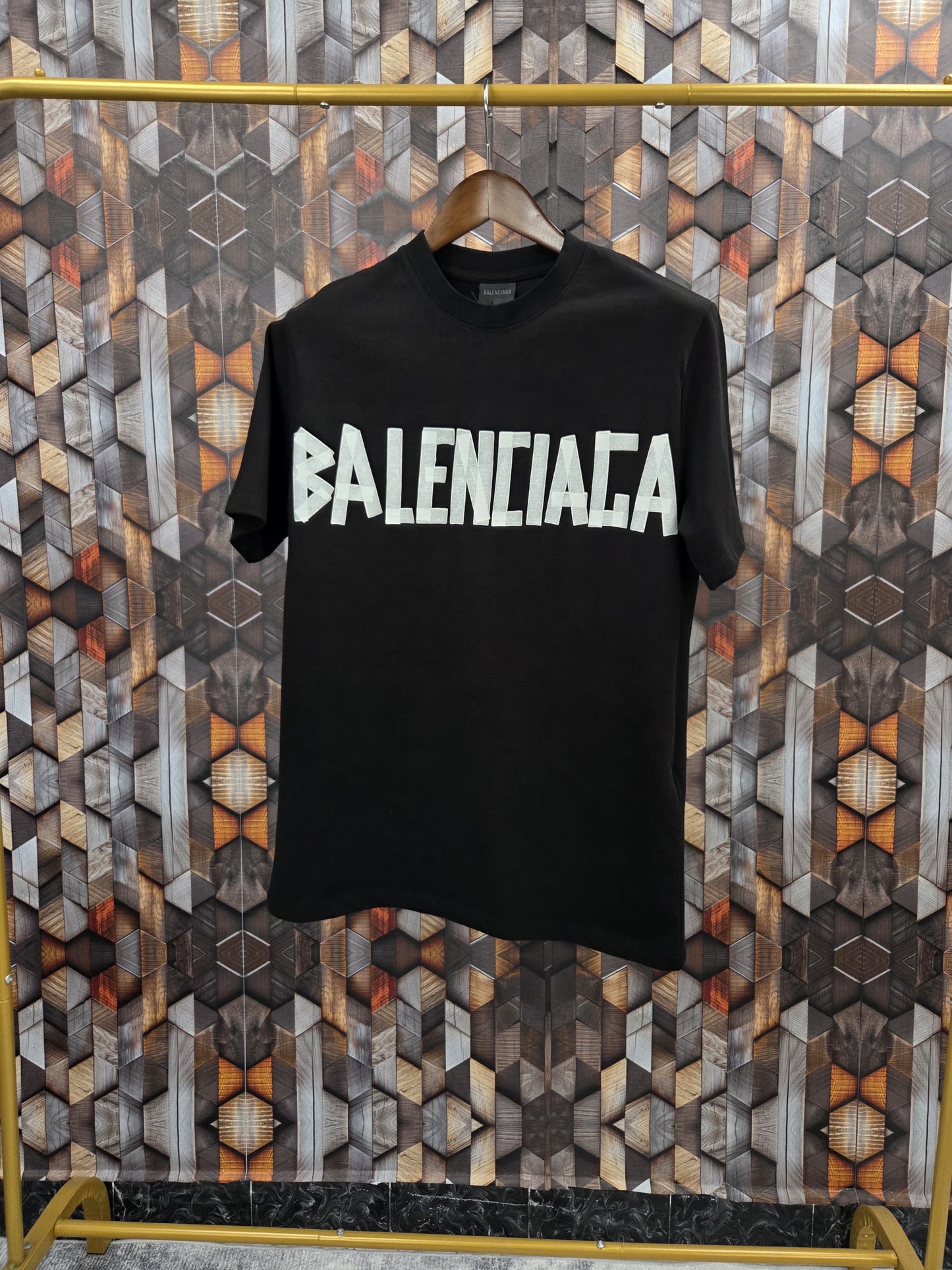 CAMISETA BALENCIAG@
