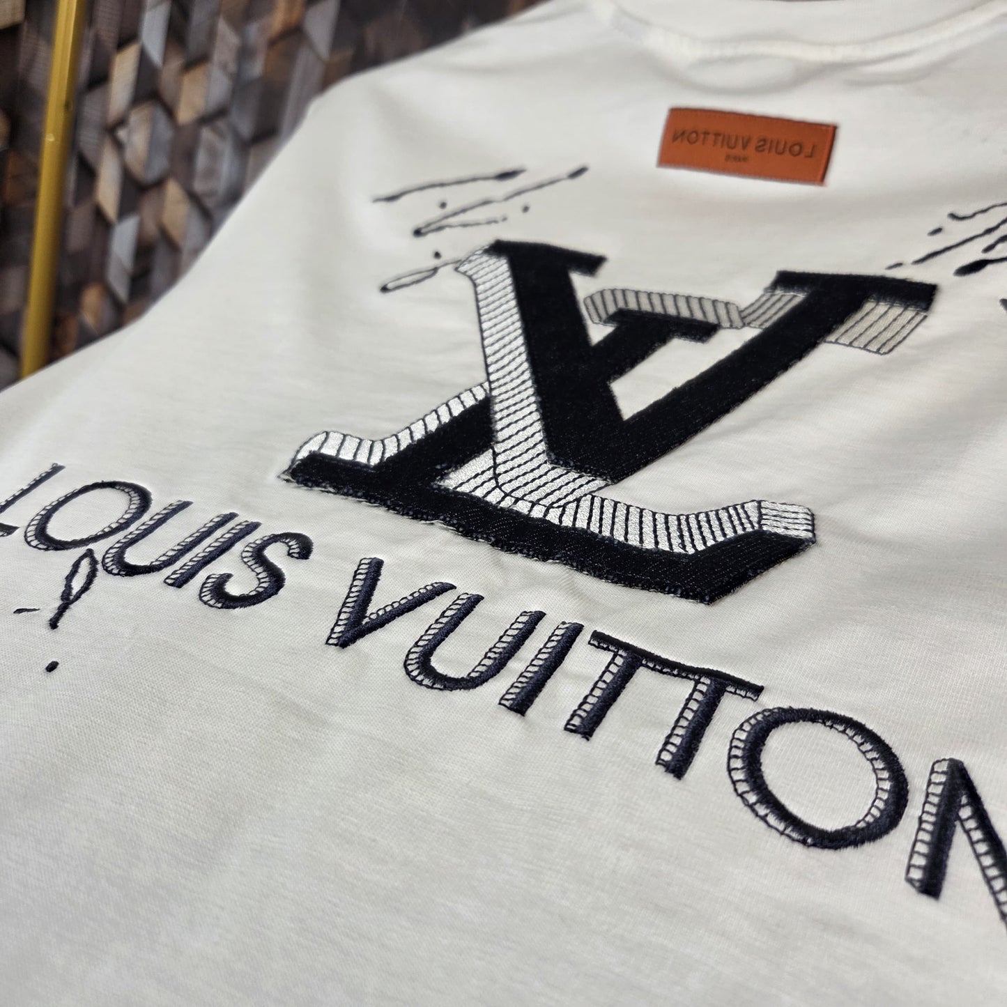 CAMISETA LV
