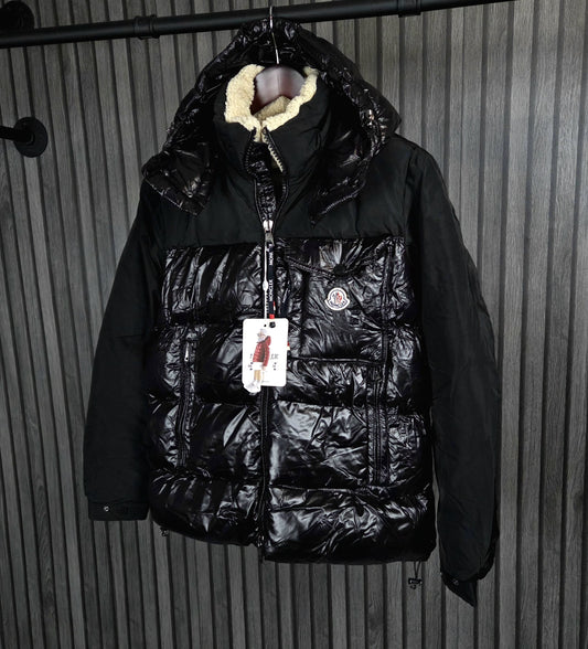 CHAQUETA MONCL€R (MCL)