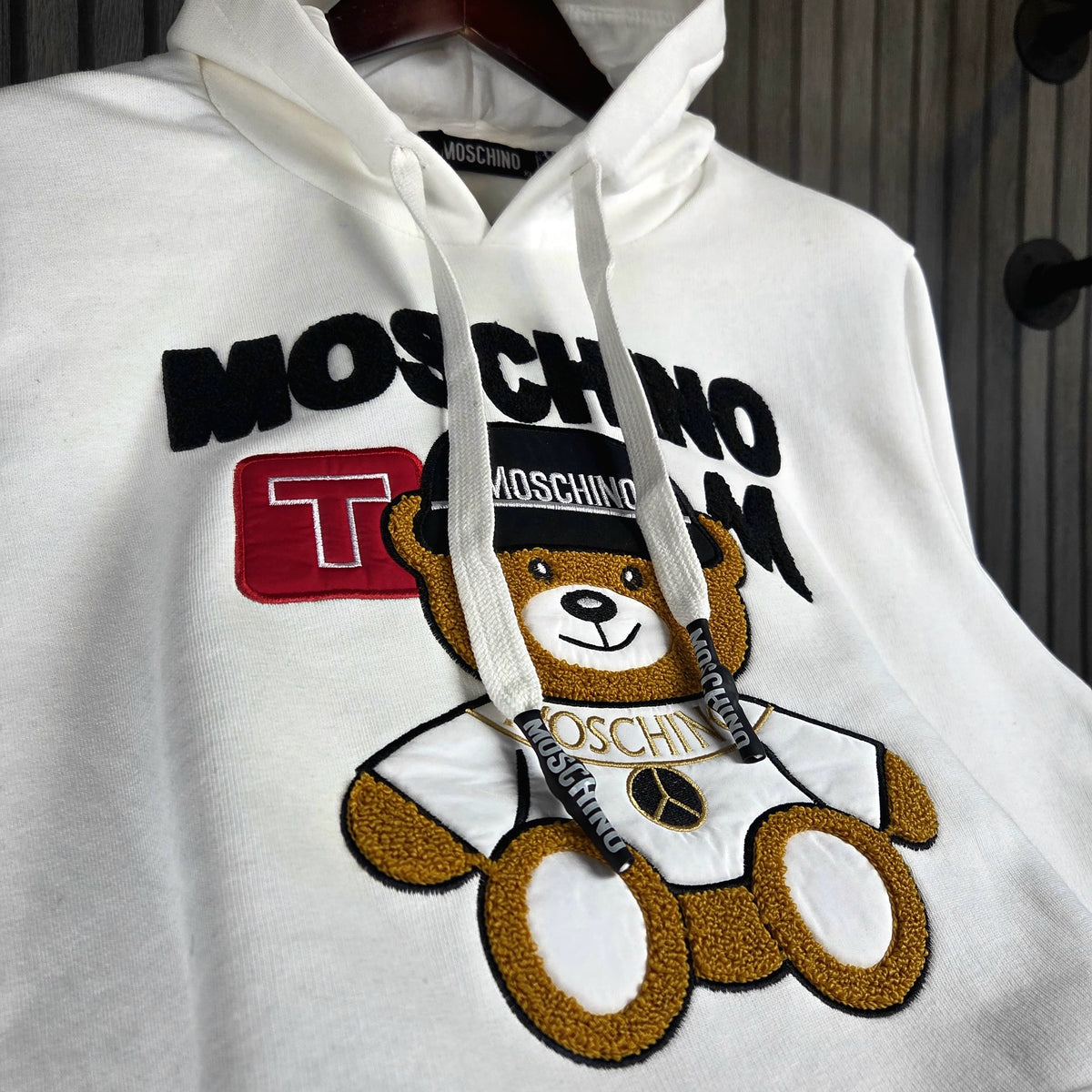 MOLETOM UP2