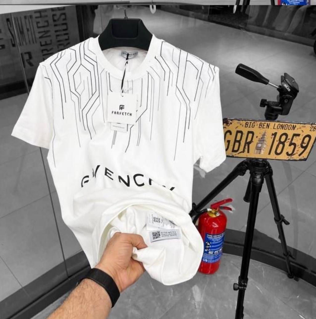 CAMISETA GIVENCHY