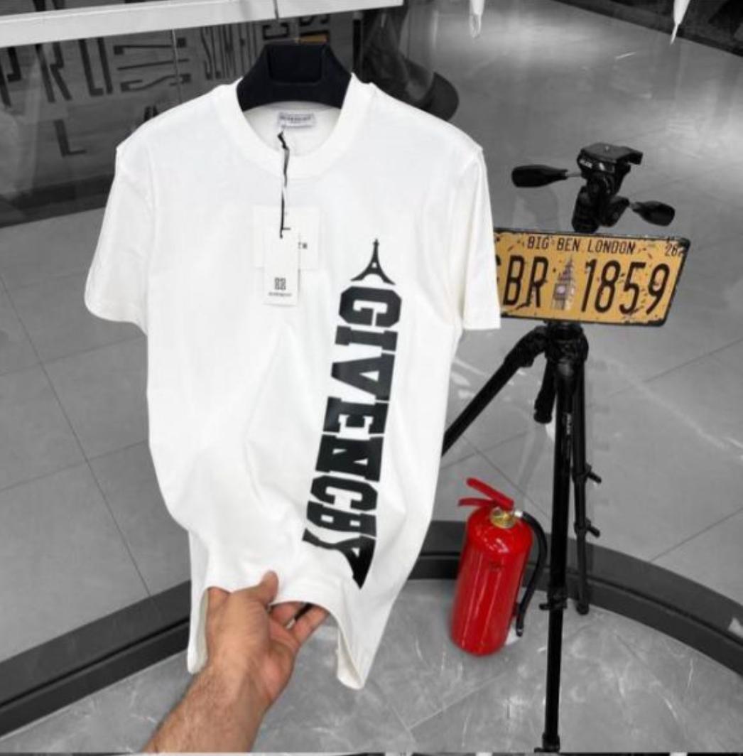 CAMISETA GIVENCHY