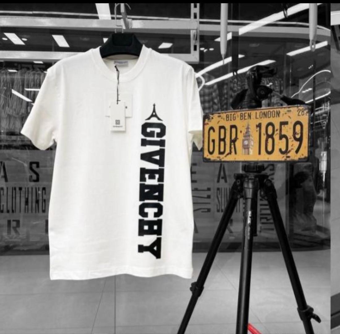 CAMISETA GIVENCHY