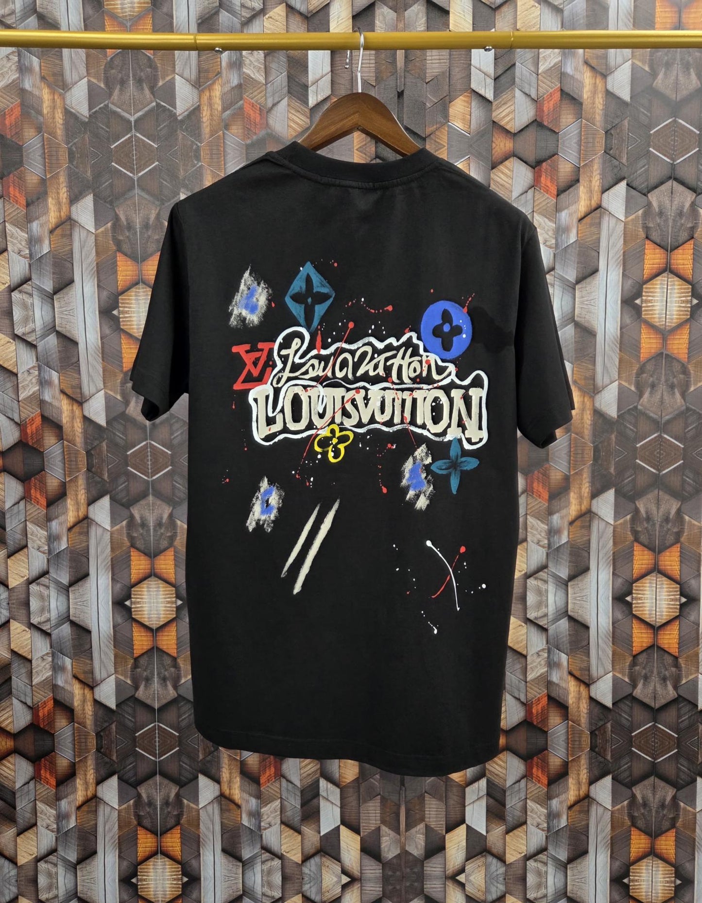 CAMISETA LV