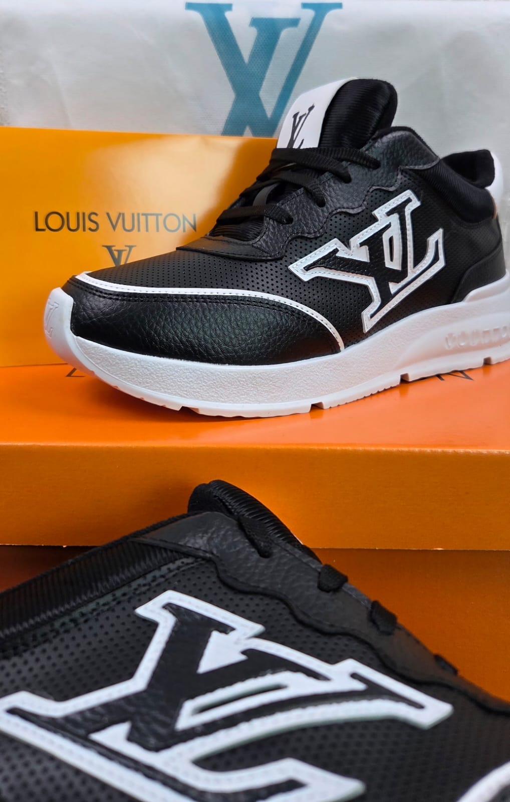 ZAPATILLAS LV