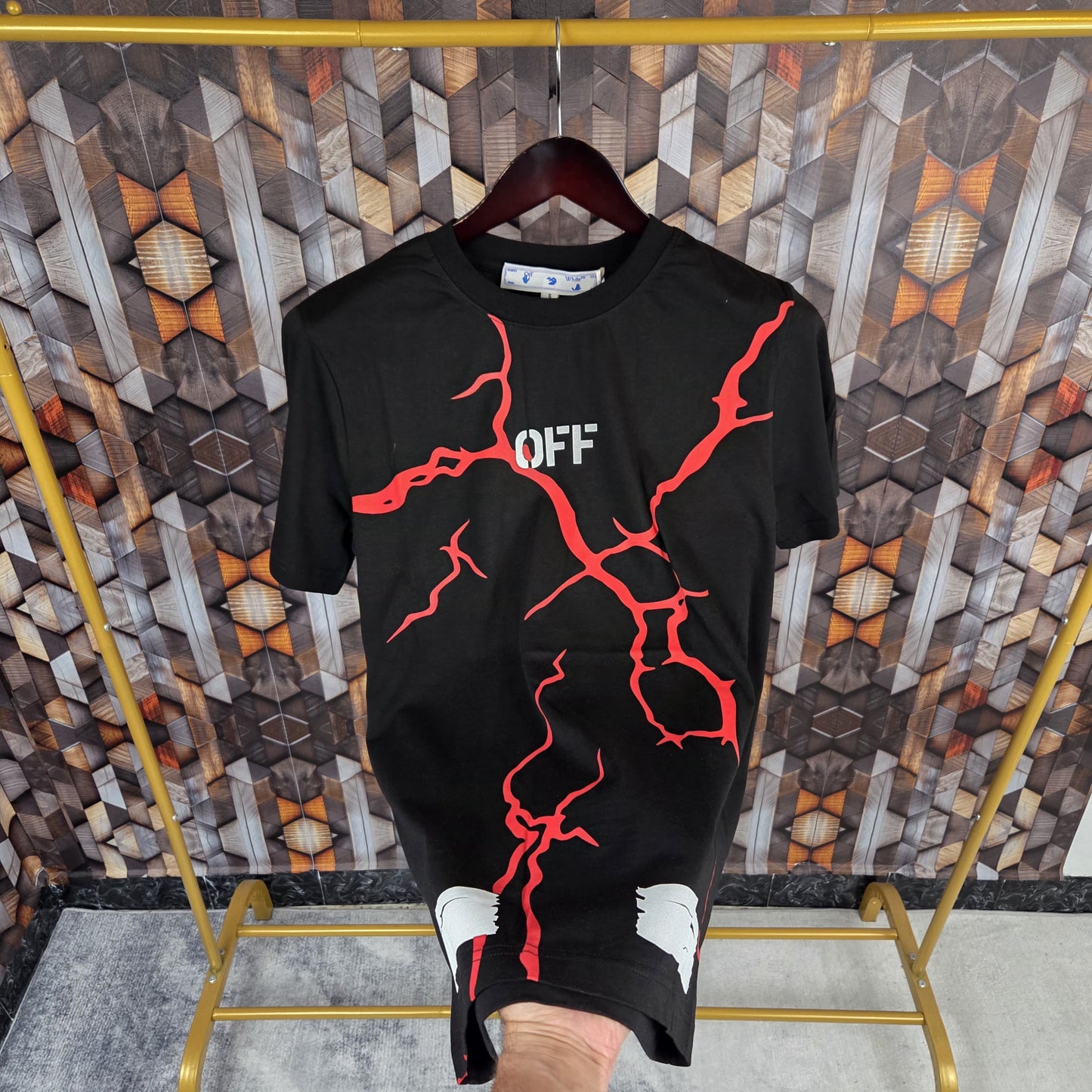 CAMISETA OFF WHITE