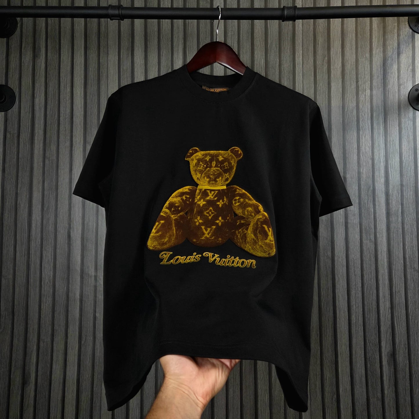 CAMISETA LV