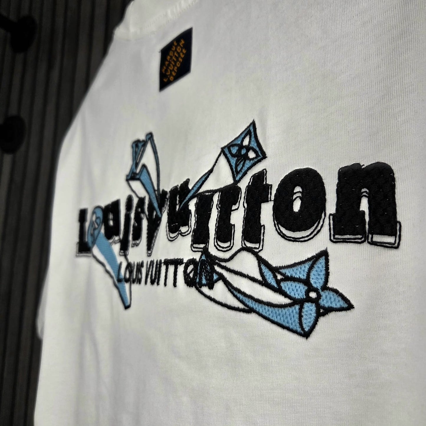 CAMISETA LV
