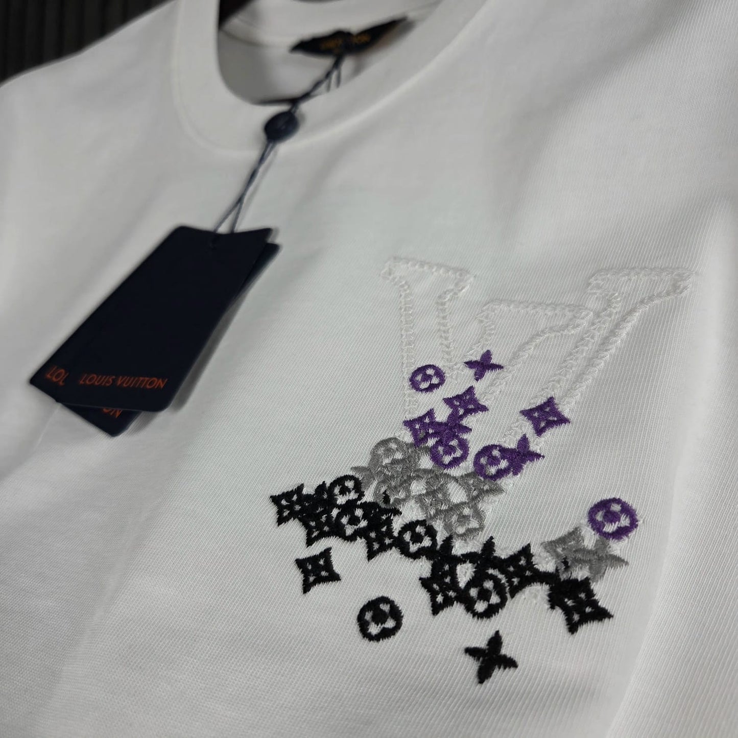 CAMISETA LV