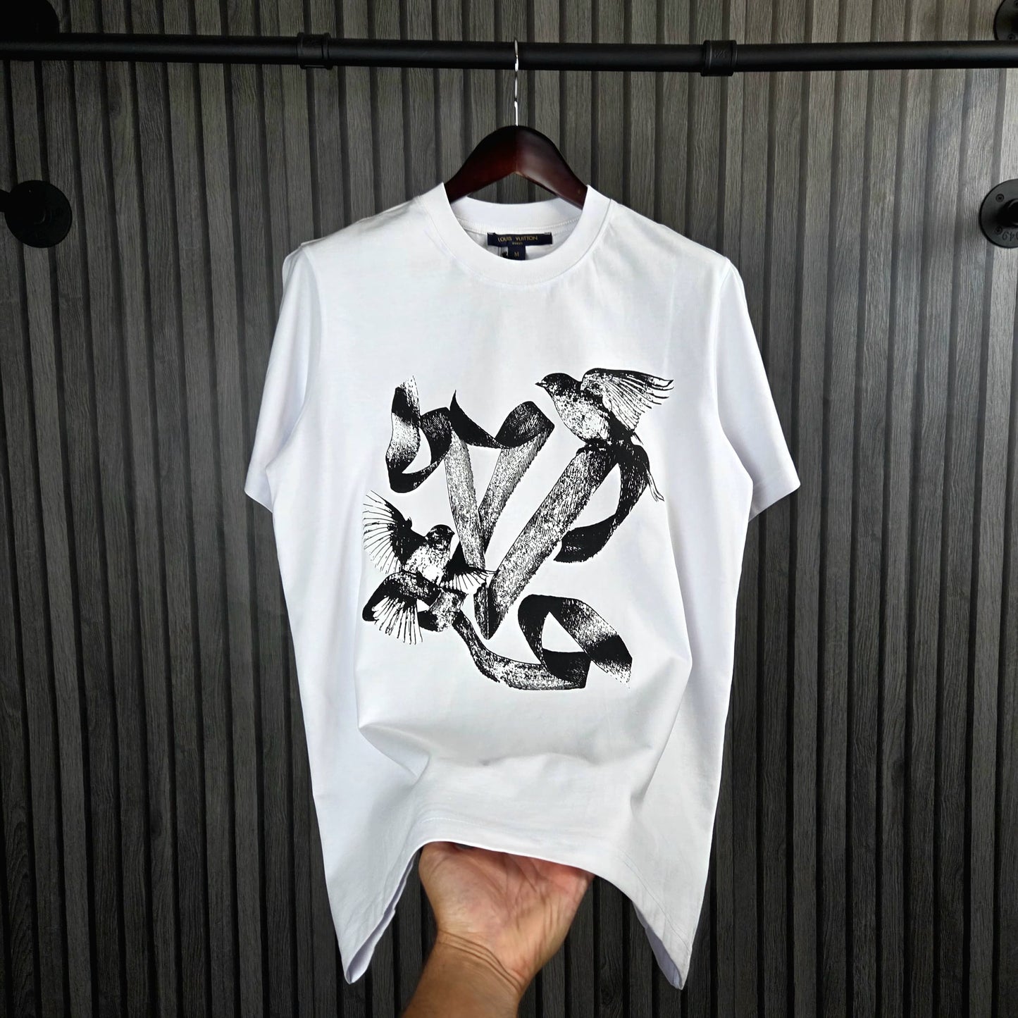 CAMISETA LV