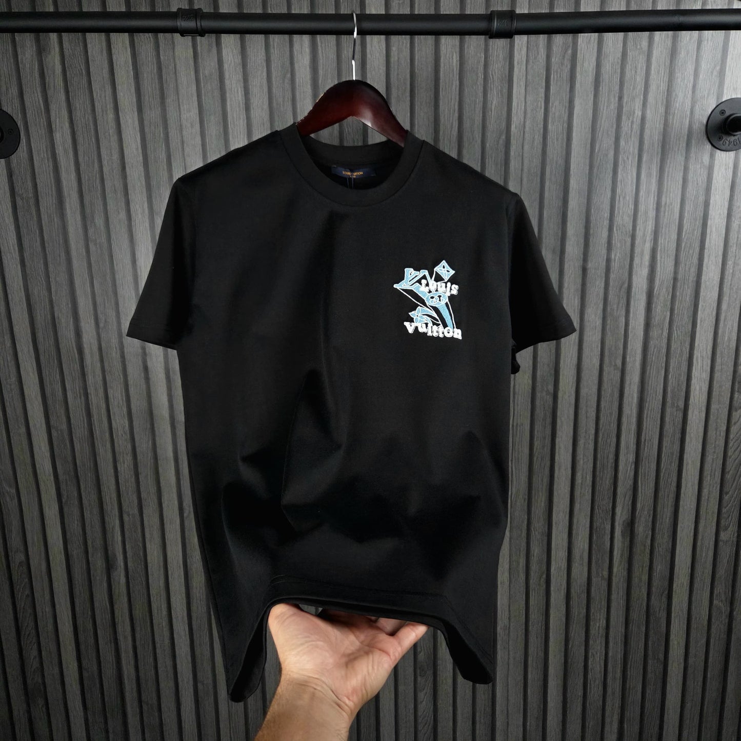 CAMISETA LV