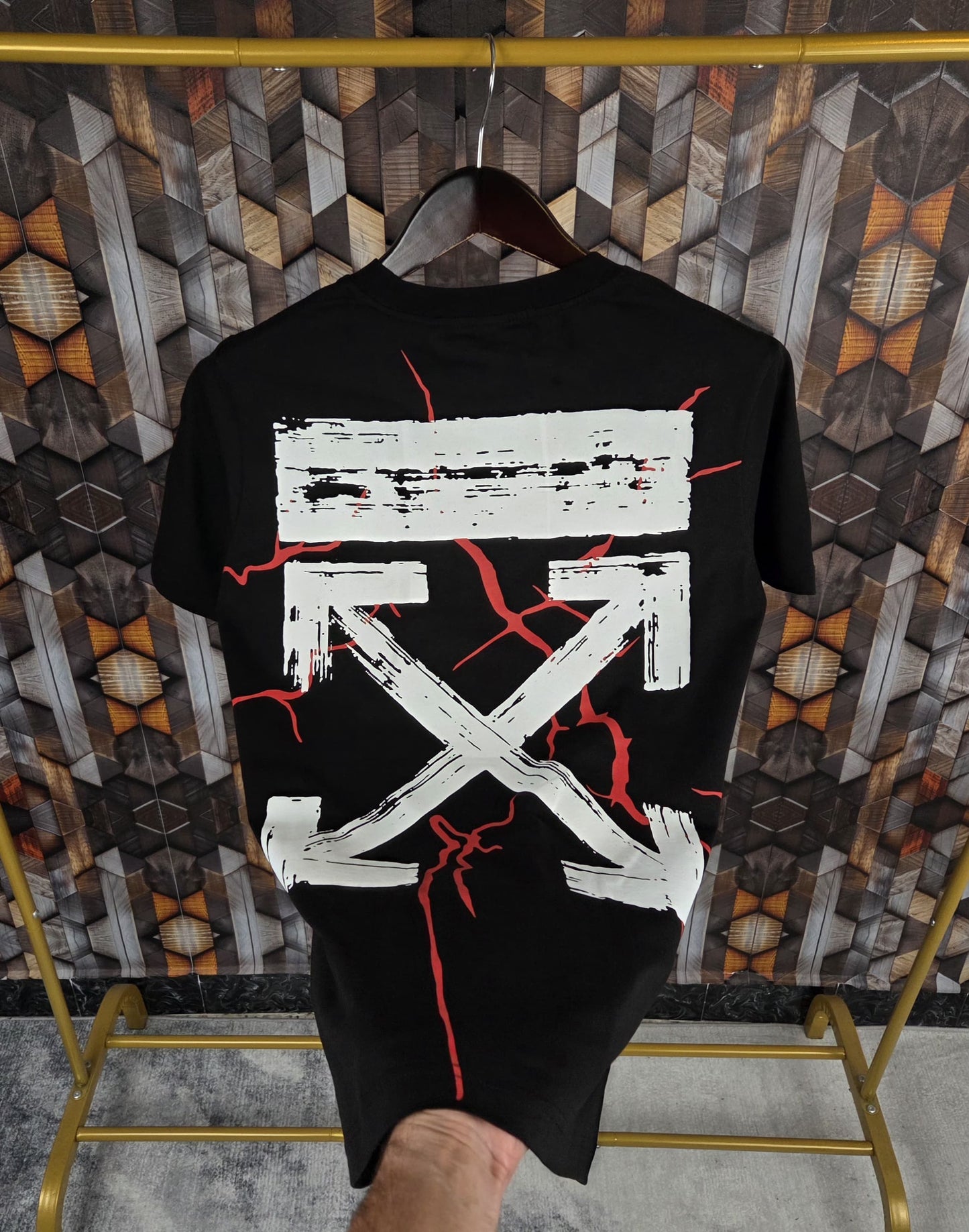 CAMISETA OFF WHITE