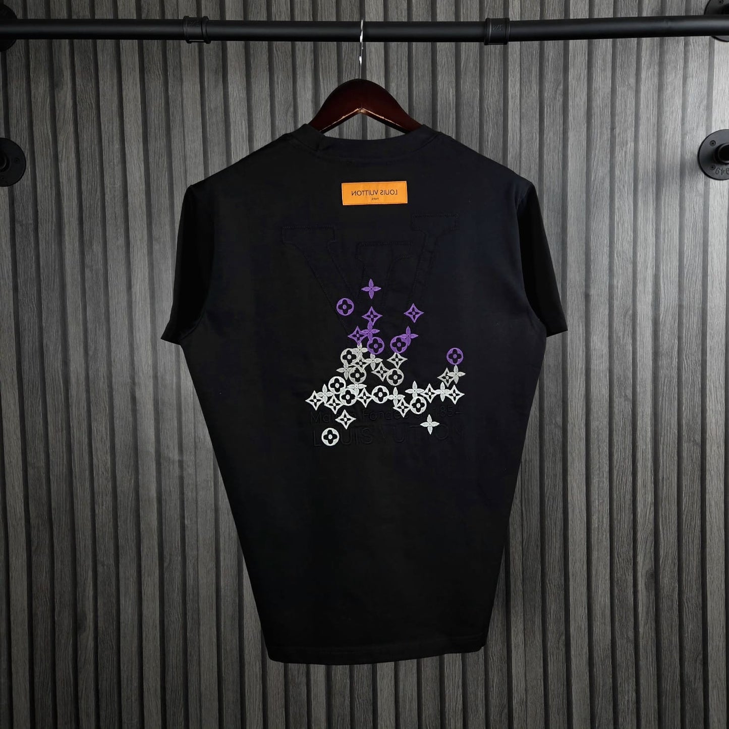 CAMISETA LV
