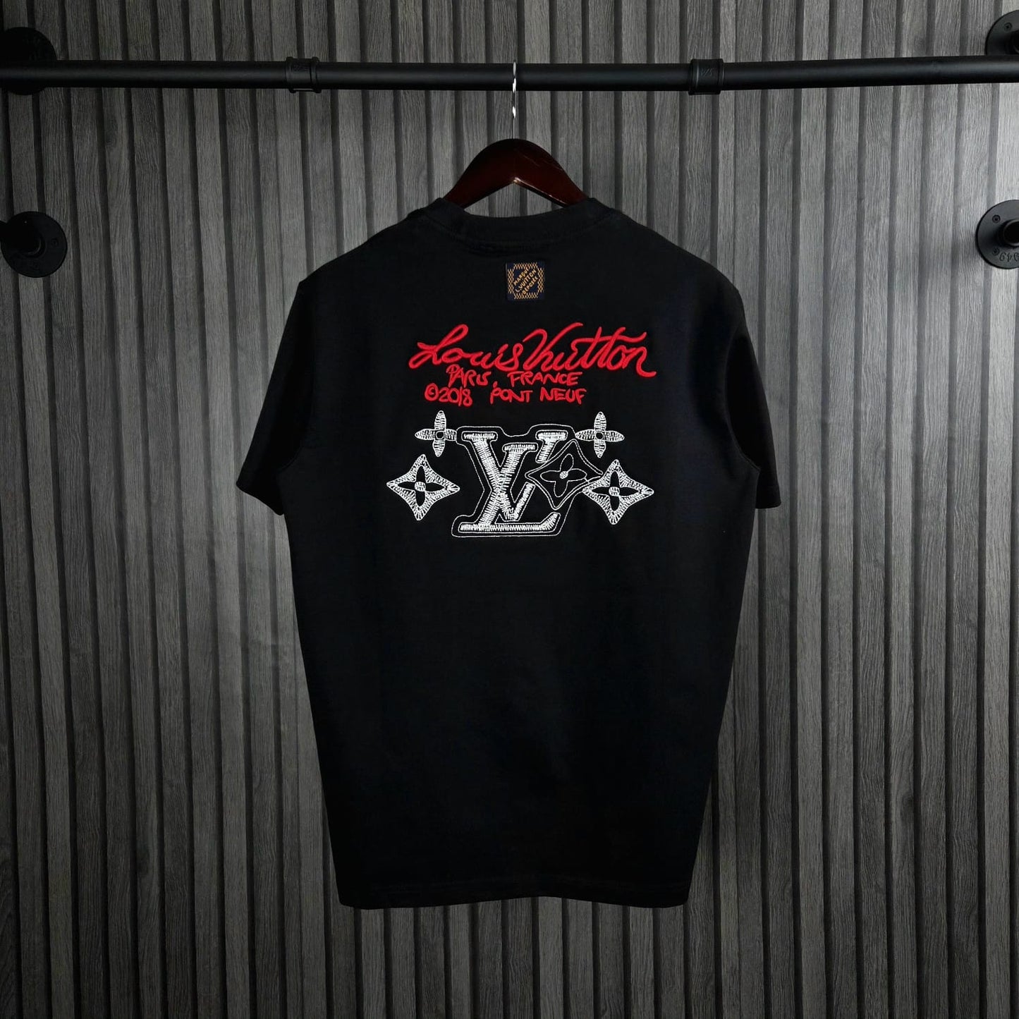 CAMISETA LV