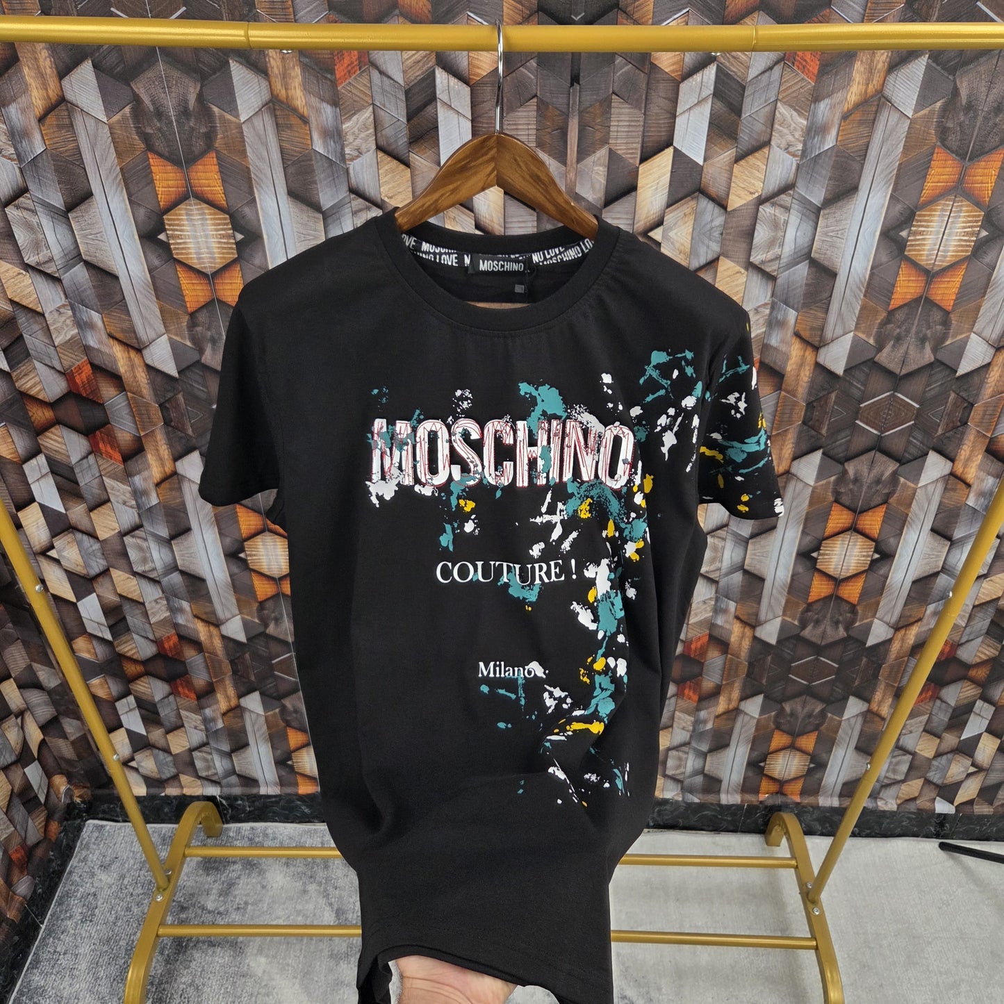 CAMISETA MOSCHIN0