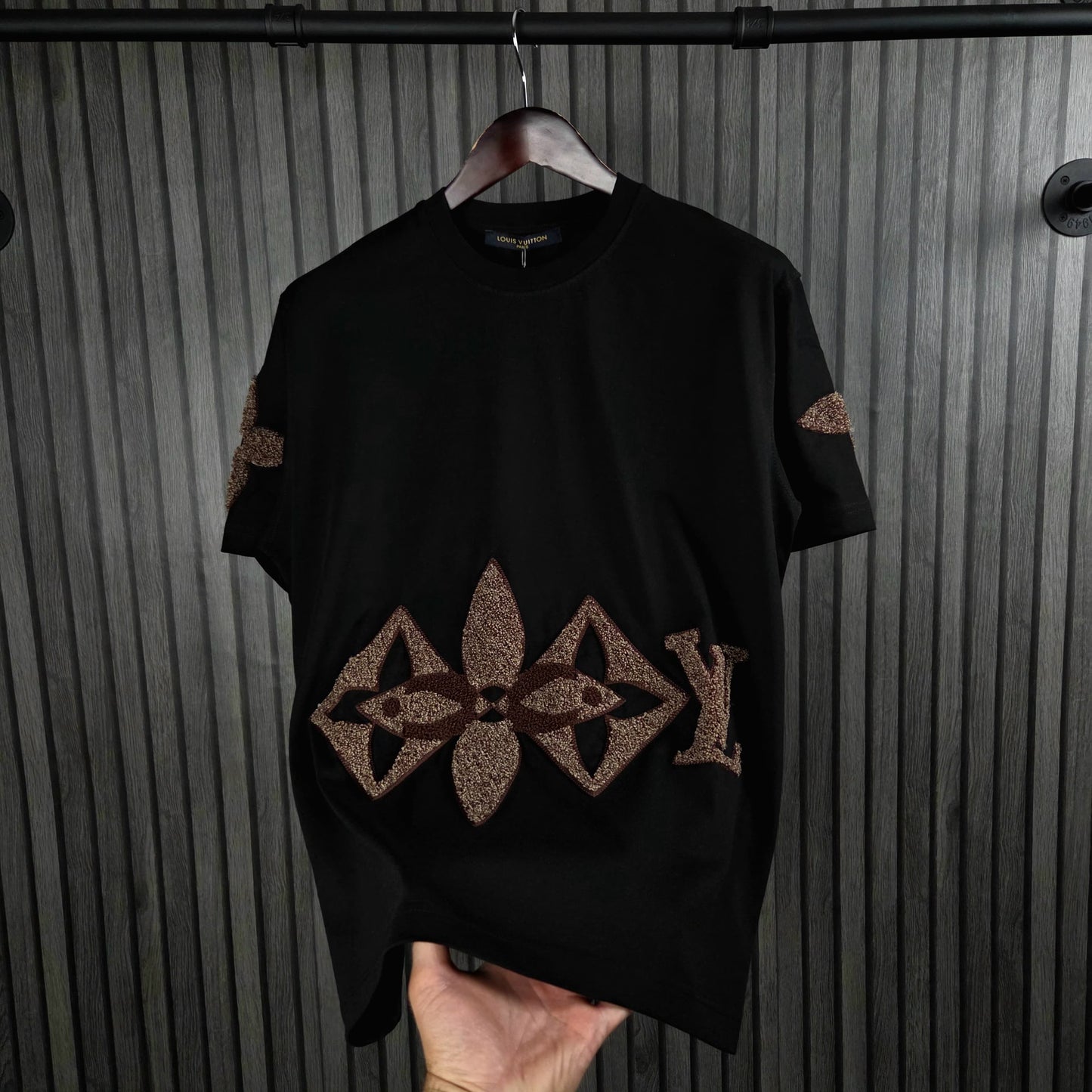 CAMISETA LV