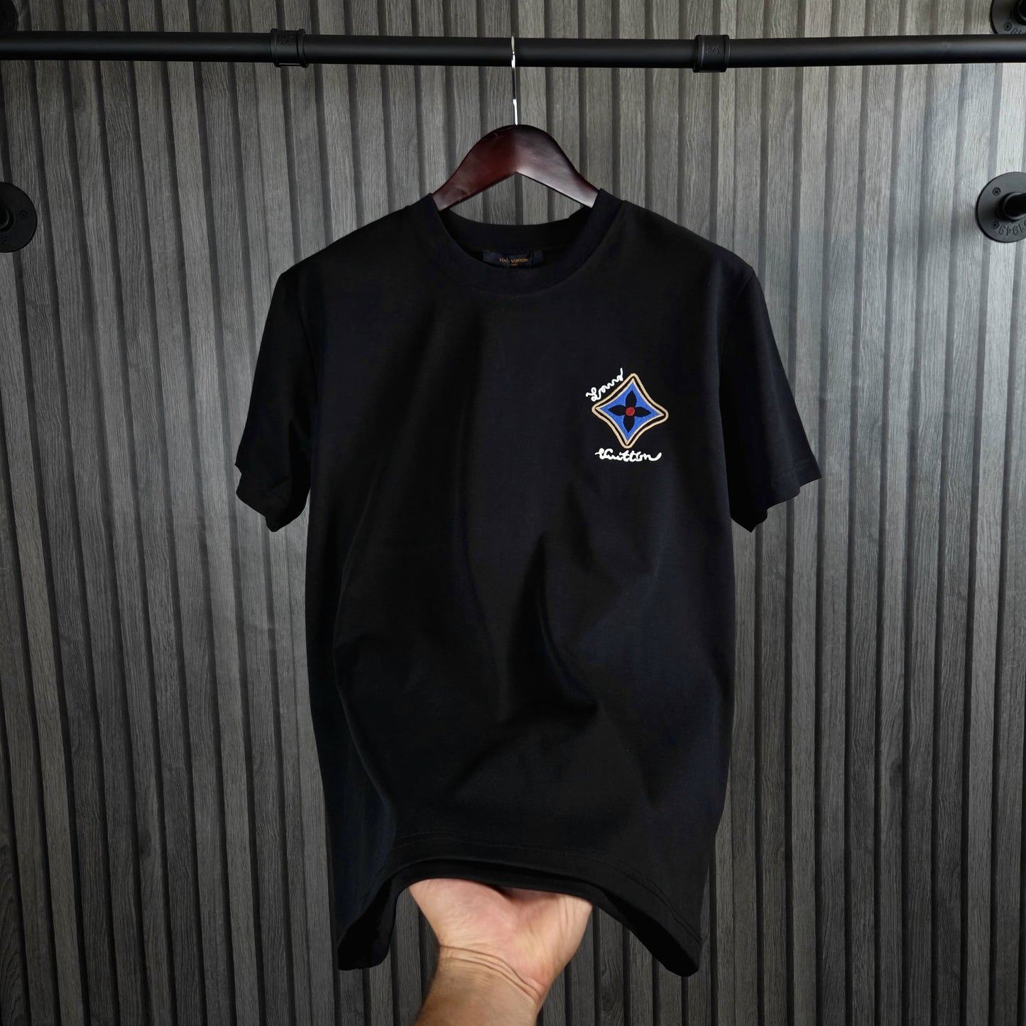 CAMISETA LV