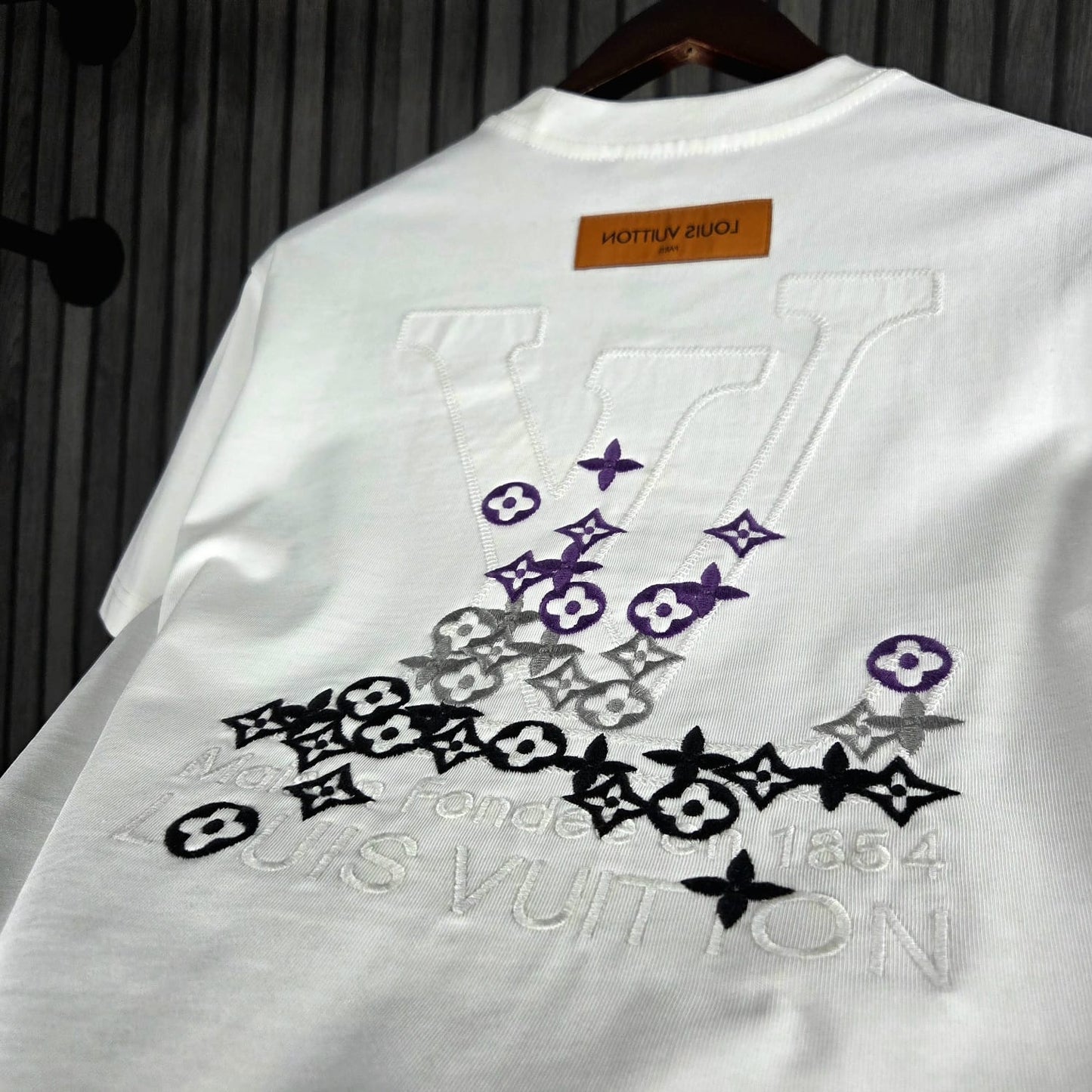 CAMISETA LV