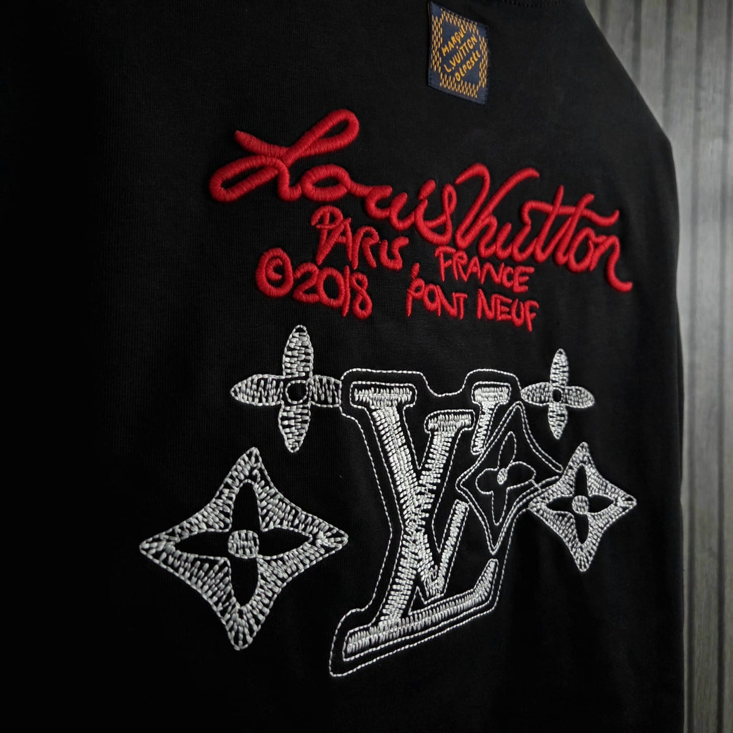CAMISETA LV